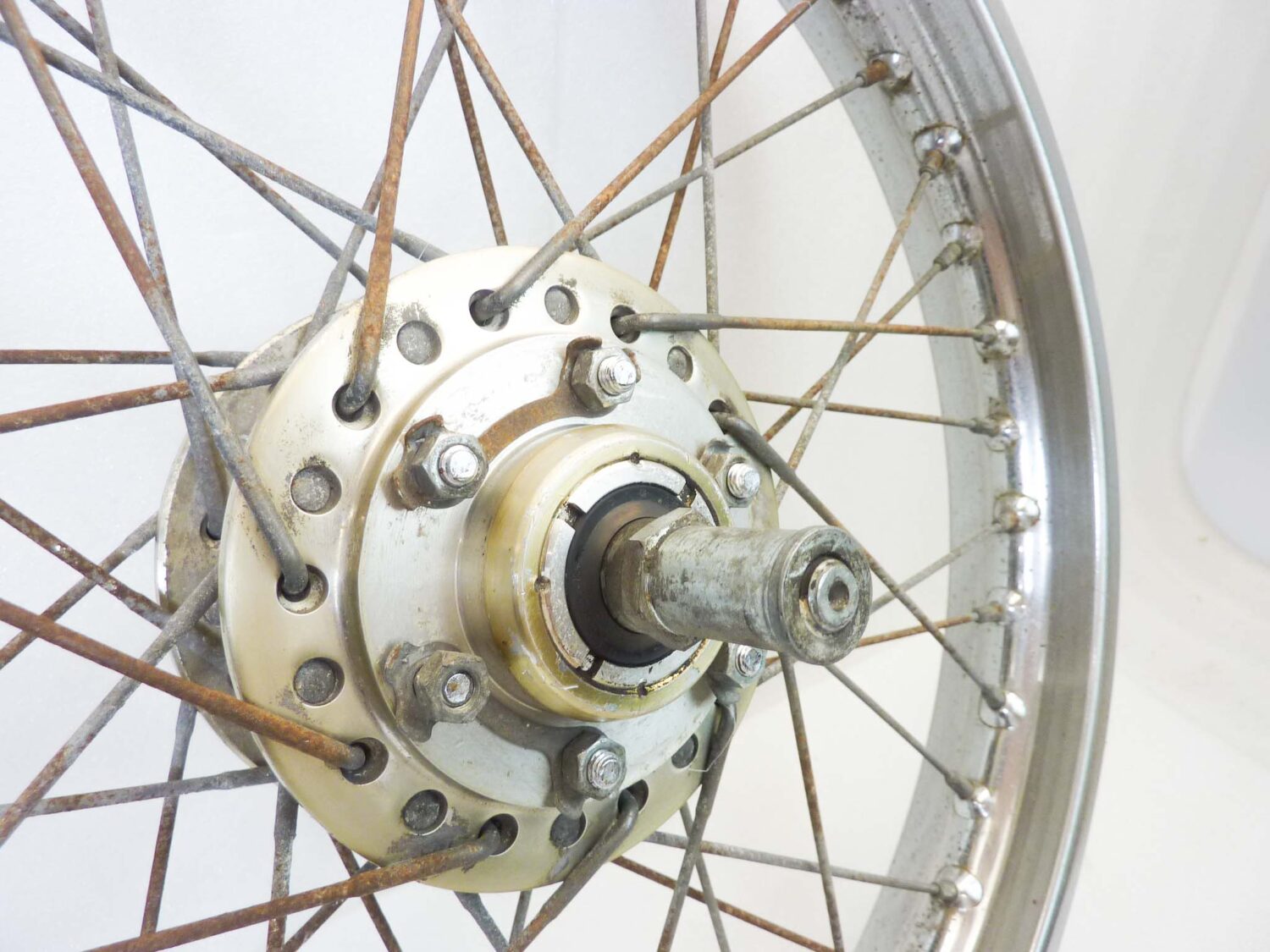 Cerchio ruota anteriore Honda CB 500 Four F K 1971 - 1977 - immagine 8