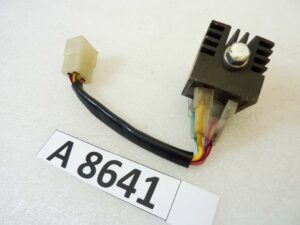 Regolatore tensione Honda CB Xl 125 vedi cablaggio