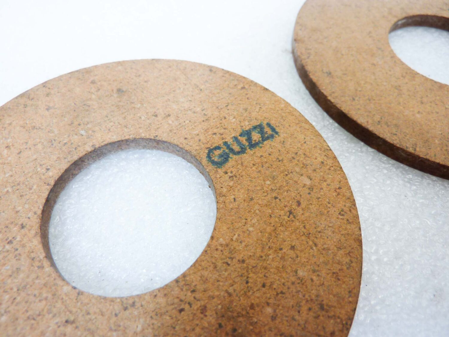 Dischi per ammortizzatori a compasso Guzzi e moto epoca varie diam est 79 mm diam int 30 mm spessore 4 mm nuovo fondo di magazzino - immagine 3