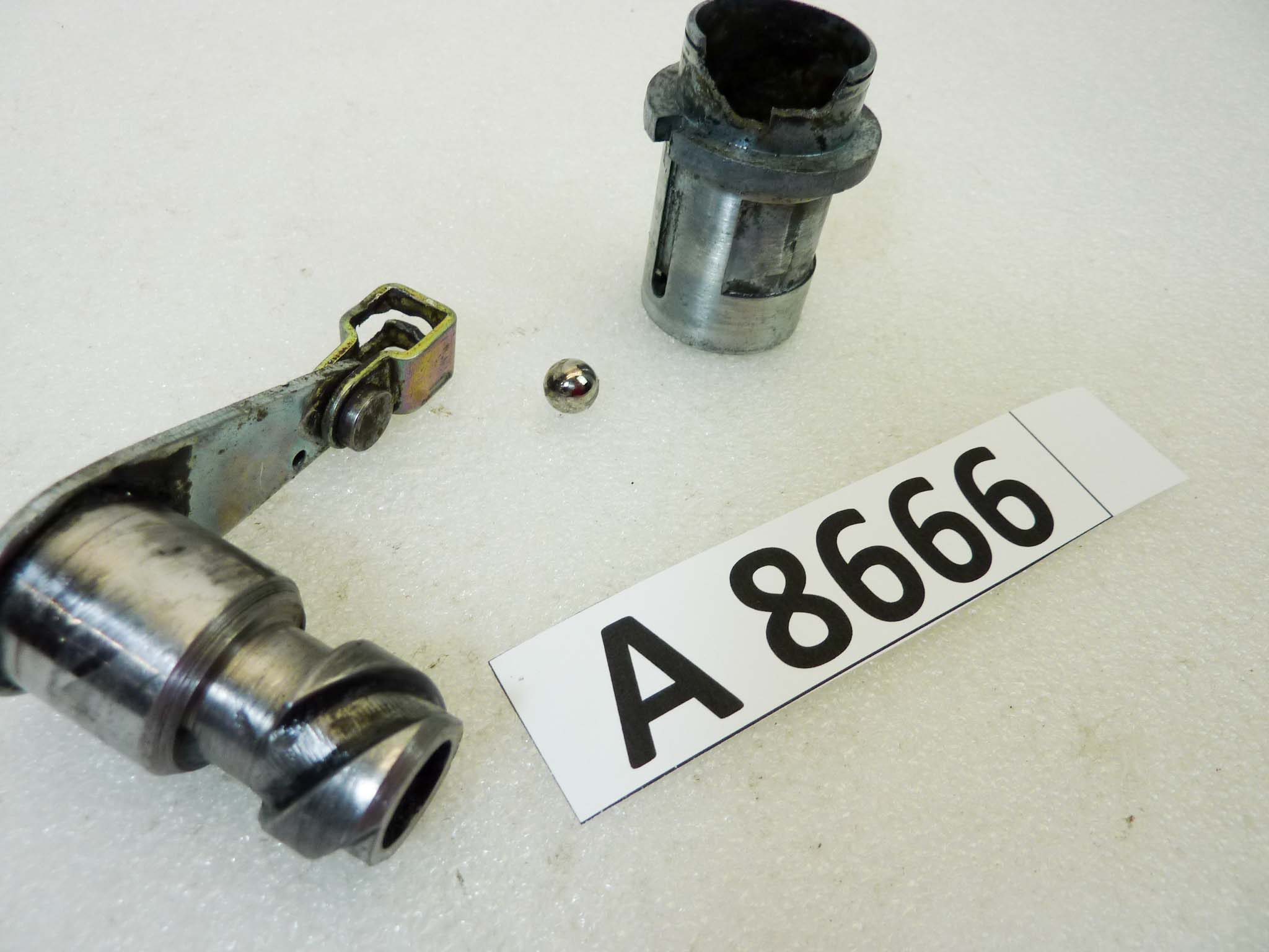 Registro frizione elicoidale Honda CB 450 cod 22810283000 - immagine 2