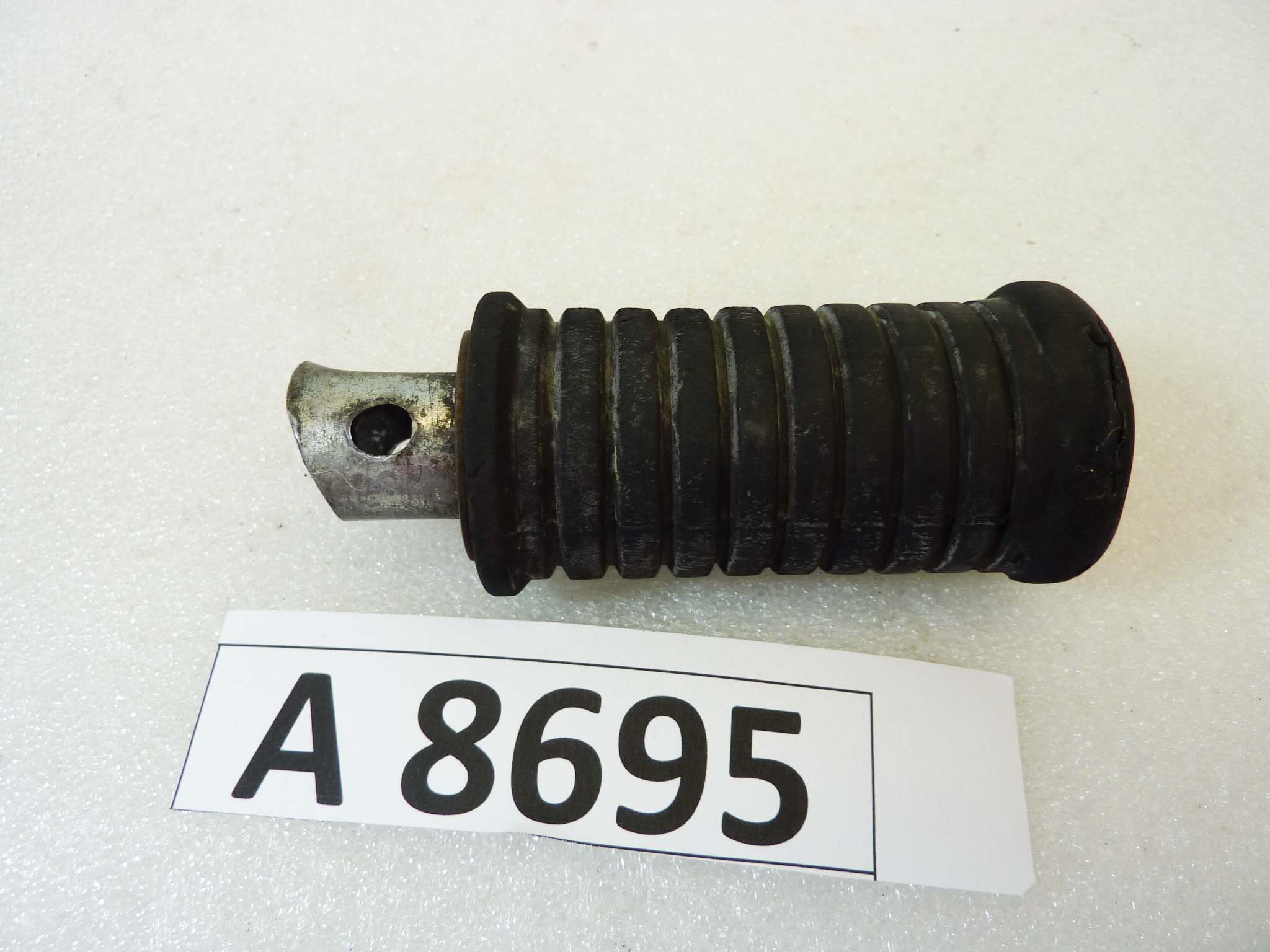 Poggiapiedi pedana Kawasaki H2 750 H1 500 1975 - 1976 - immagine 3