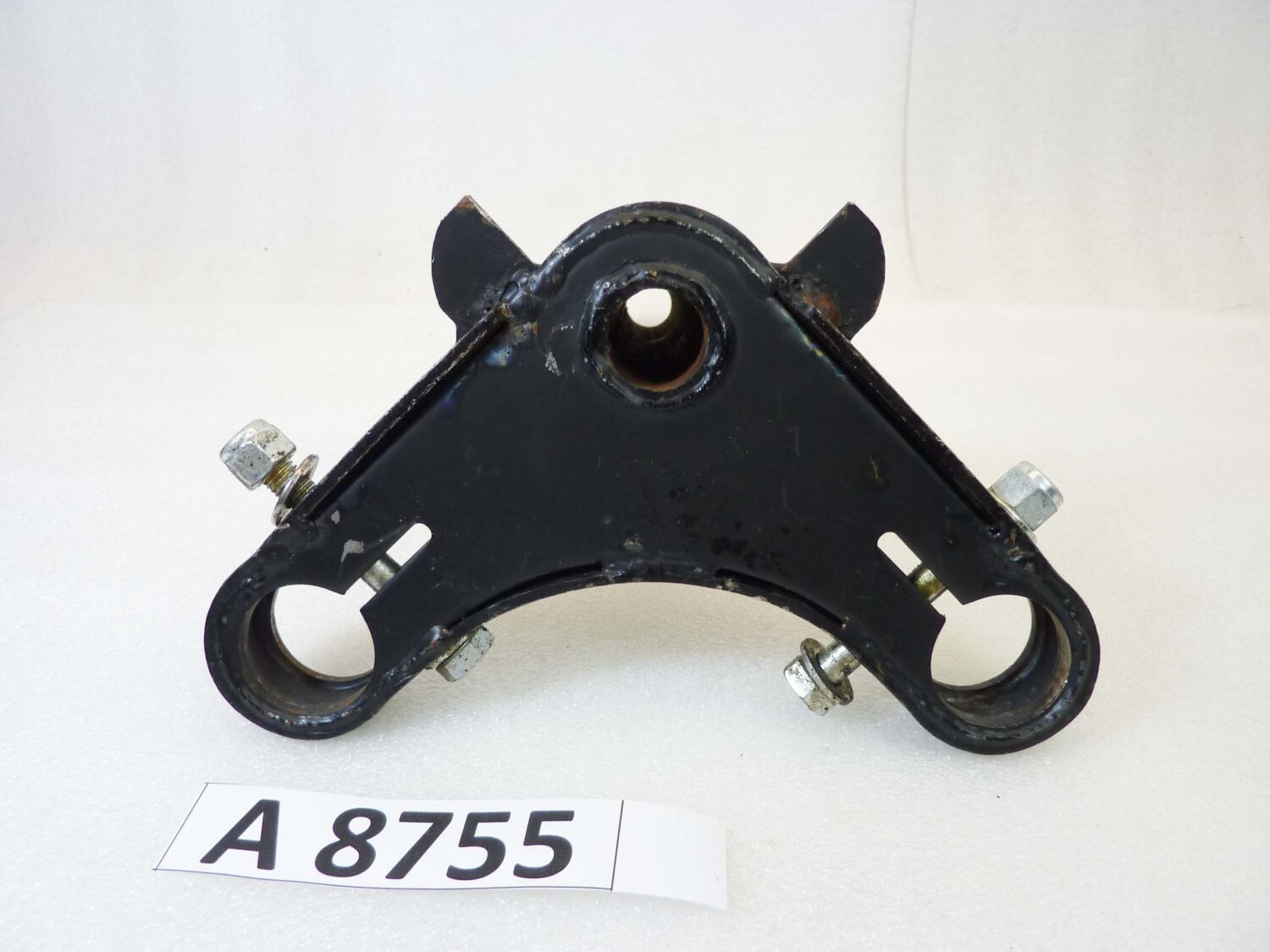 Piastra sterzo inferiore Guzzi vari modelli diam foro steli 30 mm diam canotto 25 mm interasse steli 150 mm nuovo fondo di magazzino - immagine 8