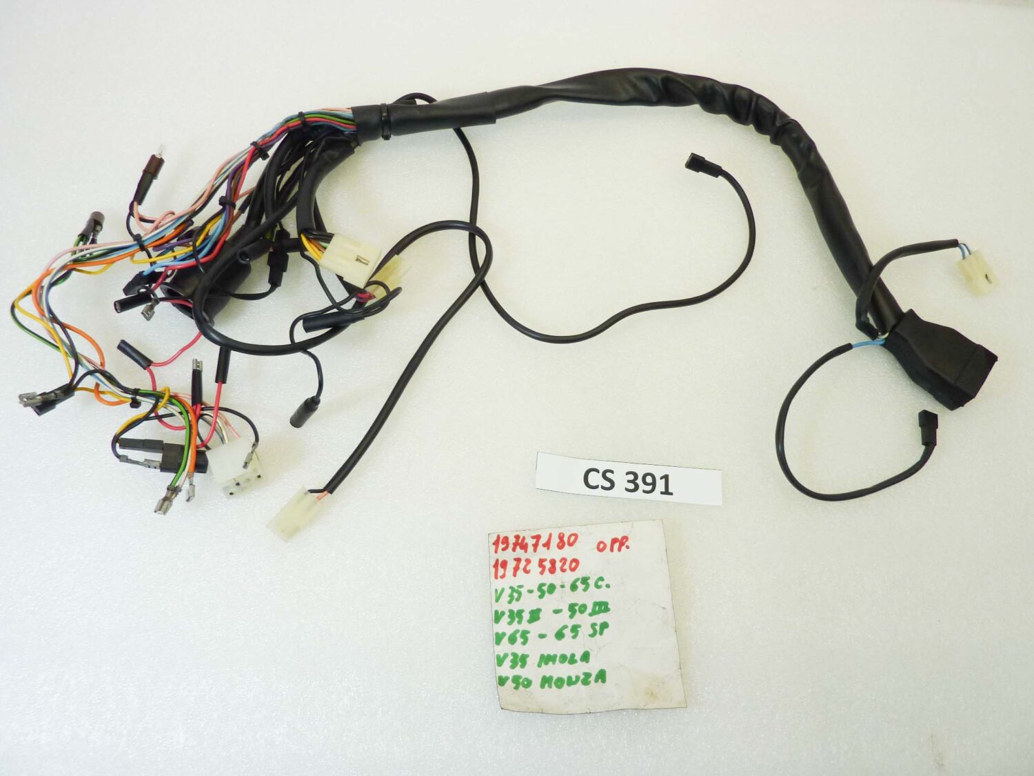Impianto elettrico Guzzi V35 V50 V65 Custom V35 II V50 III V65 SP V35 Imola V50 Monza cod 19747180 o 19725820 treccia cablaggio