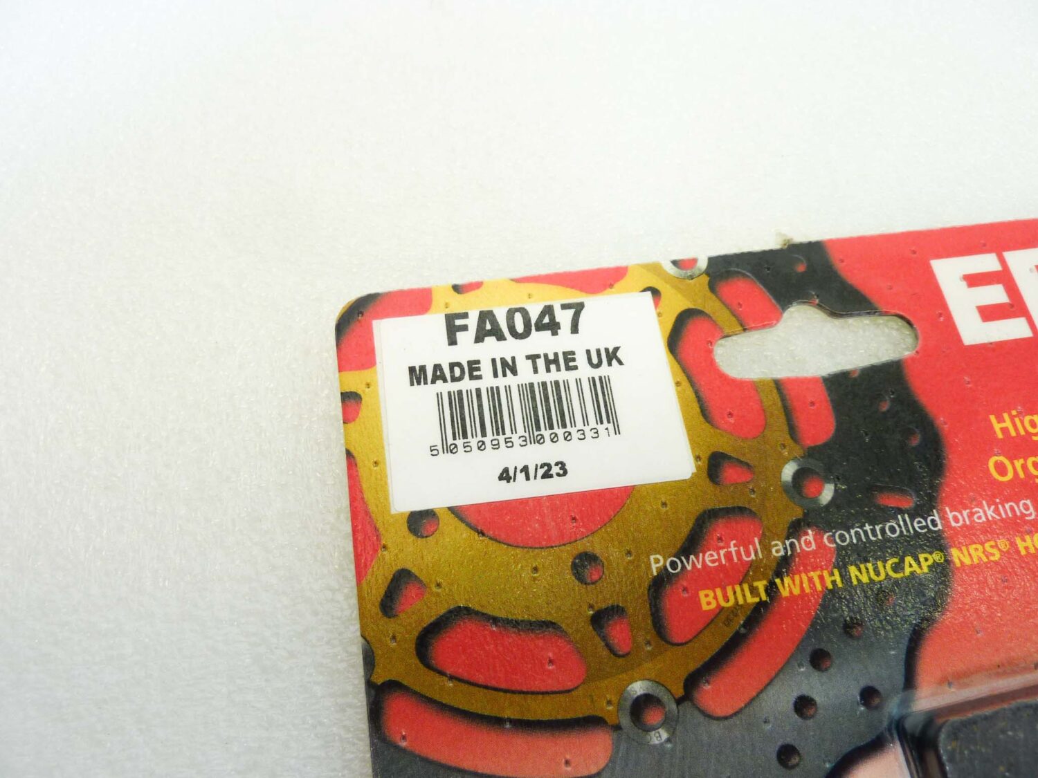 Pastiglie freno per EBC Brakes FA047 per APRILIA
AF1 125 Futura, Replica, Sintesi (vari anni)
RS 50, RS 125, RS 250 (vari anni e modelli)
Classic 125
Tuono 125
BENELLI
Benelli (diversi modelli classici e meno recenti)
CAGIVA
Mito 125 (vari anni)
Raptor 125
Planet 125
Supercity 125
DUCATI
748, 851, 888, 916, 996, 998 (vari modelli e anni)
Monster 600, 620, 695, 750, 800, 900, 1000 (vari anni)
Multistrada 620
Paso 750
Serie SS (SuperSport) (vari modelli)
Streetfighter 848
HONDA
CRM 125 R
NSR 125 F, NSR 125 R
MOTO GUZZI
V35, V50, V65 (vari anni e modelli)
Daytona 1000
Nevada 350, 750
V11 Sport
Centauro 1000
YAMAHA
TZR 125 R
TDR 125
vedi foto per compatibilità esatta NUOVO fondo di magazzino - immagine 3