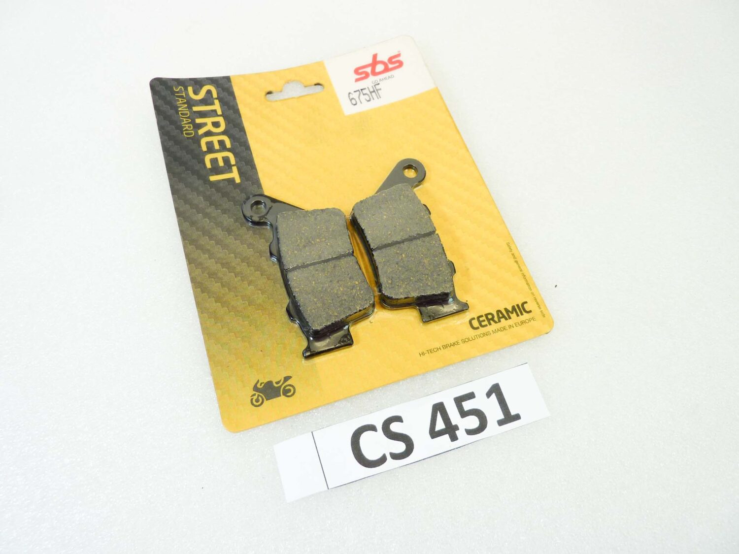 Pastiglie freno SBS 675HF 6566750 per HONDA
Freno Anteriore:
CB 1000 Big One (dal 1993)
CB Seven Fifty (RC42) (dal 1992)
CBR 1000 F (dal 1989)
GL 1500 Gold Wing (dal 1988)
NT V Deauville 650 (dal 2001)
VT C/CD Shadow 600 (dal 1993)
VFR 750 F (dal 1990)
Freno Posteriore:
CBF 600 (dal 2004)
CBR 600 F Sport (dal 2001)
CBR 900 RR Fireblade (dal 2000)
VT C Shadow /CD Shadow (PC21) 600 (dal 1993)
VFR 800 (dal 2002)
KAWASAKI
Freno Anteriore:
EN 500 (dal 1990)
ER-5 500 (dal 1997)
KLE 500 (dal 1991)
Ninja 250 R (dal 2008)
VN 800 Vulcan Classic (dal 1995)
VN 1500 Classic Tourer (dal 1998)
ZRX 1100 (dal 1997)
ZRX 1200 R/S (dal 2001)
ZX-6R Ninja (dal 1998)
ZZR 600 (dal 1990)
Freno Posteriore:
Z 1000 (dal 2003)
ZX-9R Ninja (dal 2002)
ZX-10R Ninja (dal 2004)
ZX-12R Ninja (dal 2000)
SUZUKI
Freno Anteriore:
DR 650 SE (dal 1996)
DR-Z 400 (dal 2000)
GSF 600/1200 Bandit (dal 1995)
GSR 600 (dal 2006)
GSX 650 F (dal 2008)
GSX 750 F (dal 1998)
GSX-R 750 (dal 1996)
GSX-R 1000 (dal 2001)
SV 650/1000 (dal 1999)
Freno Posteriore:
GSX-R 600 (dal 2004)
GSX-R 750 (dal 2004)
GSX 1300 R Hayabusa (dal 2008)
YAMAHA
Freno Anteriore:
YZF-R1 (dal 2004)
YZF-R6 (dal 2003)
Fazer 8 (FZ8) (dal 2010)
MT-01 (dal 2005)
MT-07 (dal 2014) vedi foto per compatibilità esatta NUOVO fondo di magazzino - immagine 2