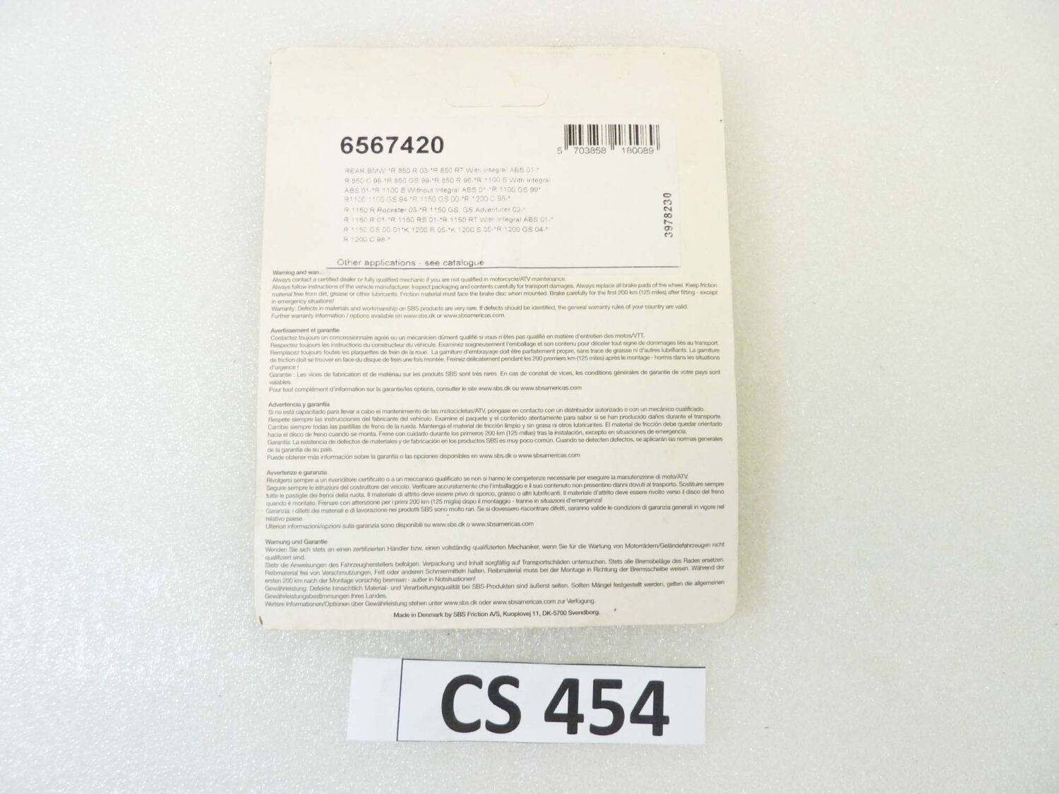Pastiglie freno SBS 742HF 6567420 per BMW (Freno Posteriore)
R 850 C Avantgarde/Classic/Independent (1999-2001)
R 850 GS (1996-2001)
R 850 R (1994-2007)
R 850 RT (2002-2006)
R 900 RT (2005-2013)
R 1100 GS (1994-1999)
R 1100 R (1994-2001)
R 1100 RT (1996-2001)
R 1100 S (1999-2006)
R 1150 GS/GS Adventure (2000-2005)
R 1150 R/RS/RT (2001-2005)
R 1200 GS/GS Adventure (vari anni e modelli, ad esempio 2010)
K 1200 S (2005)
vedi foto per compatibilità esatta NUOVO fondo di magazzino - immagine 4