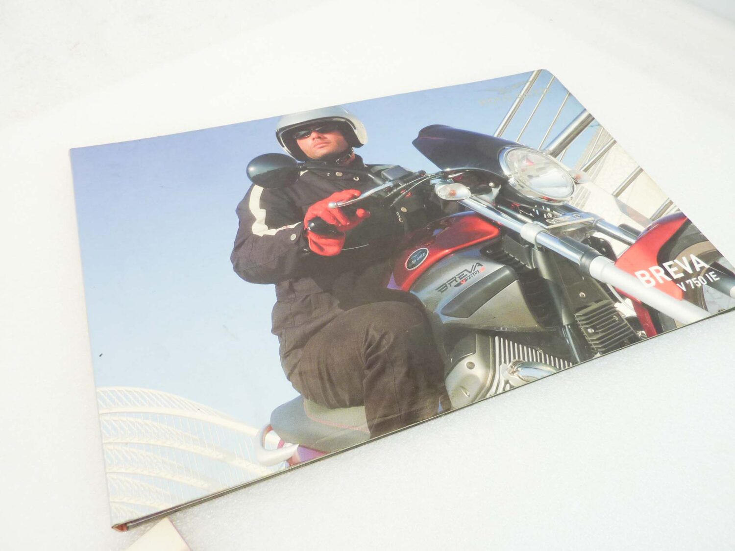 Depliant Brochure Guzzi Breva V750 I.E. VHS e CD materiale commerciale NUOVO fondo di magazzino - immagine 6