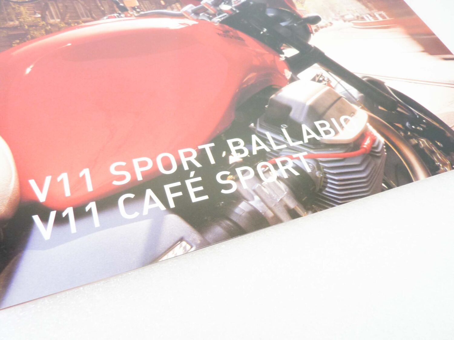 Depliant Brochure Guzzi V11 Sport Ballabio Cafe' Sport dim 30 x 21 cm materiale commerciale NUOVO fondo di magazzino - immagine 3