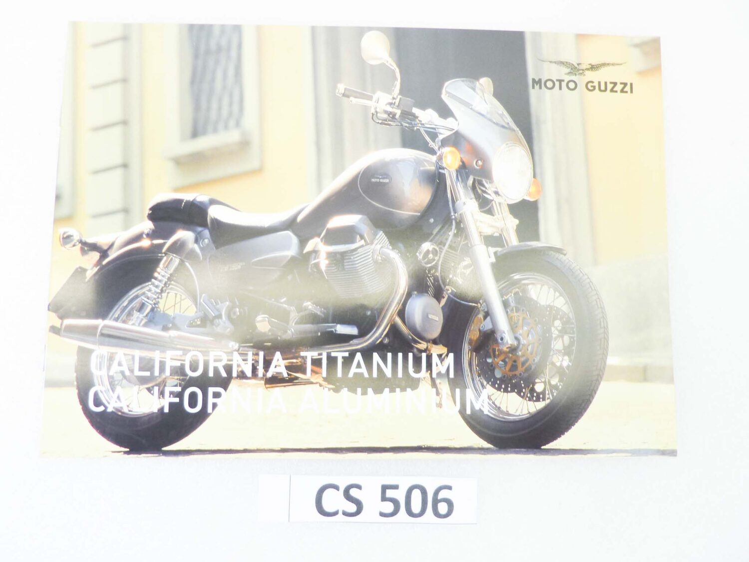 Depliant Brochure Guzzi California Titanium Alluminium dim 30 x 21 cm materiale commerciale NUOVO fondo di magazzino