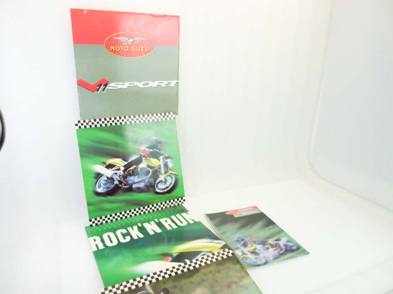 Depliant in forex PVC Guzzi V11 Sport presentazione stampa materiale commerciale NUOVO fondo di magazzino - immagine 3