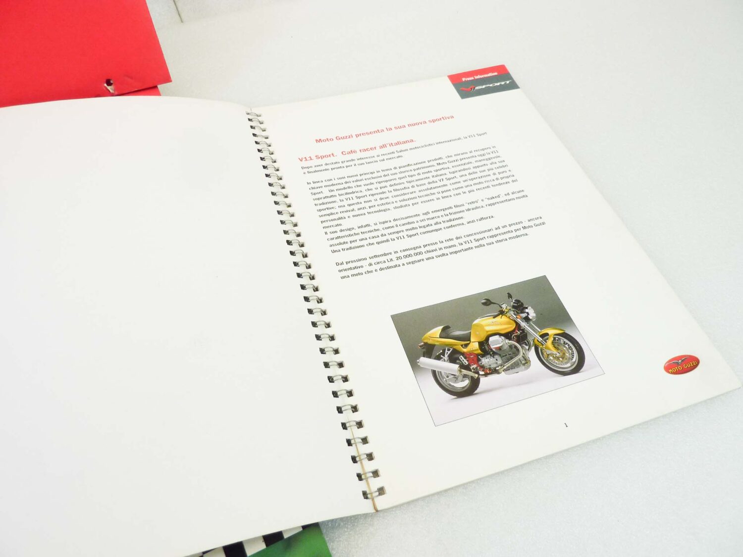 Depliant in forex PVC Guzzi V11 Sport presentazione stampa materiale commerciale NUOVO fondo di magazzino - immagine 6