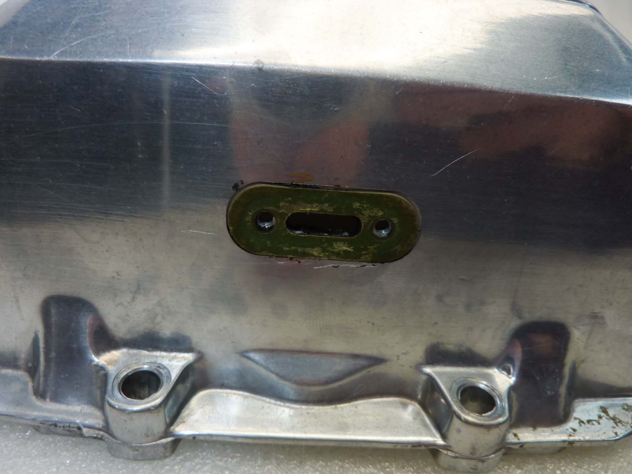 Coperchio punterie sinistro Guzzi California I.E. con foro sonda temperatura motore cod 14023560 coperchio valvole testata - immagine 8