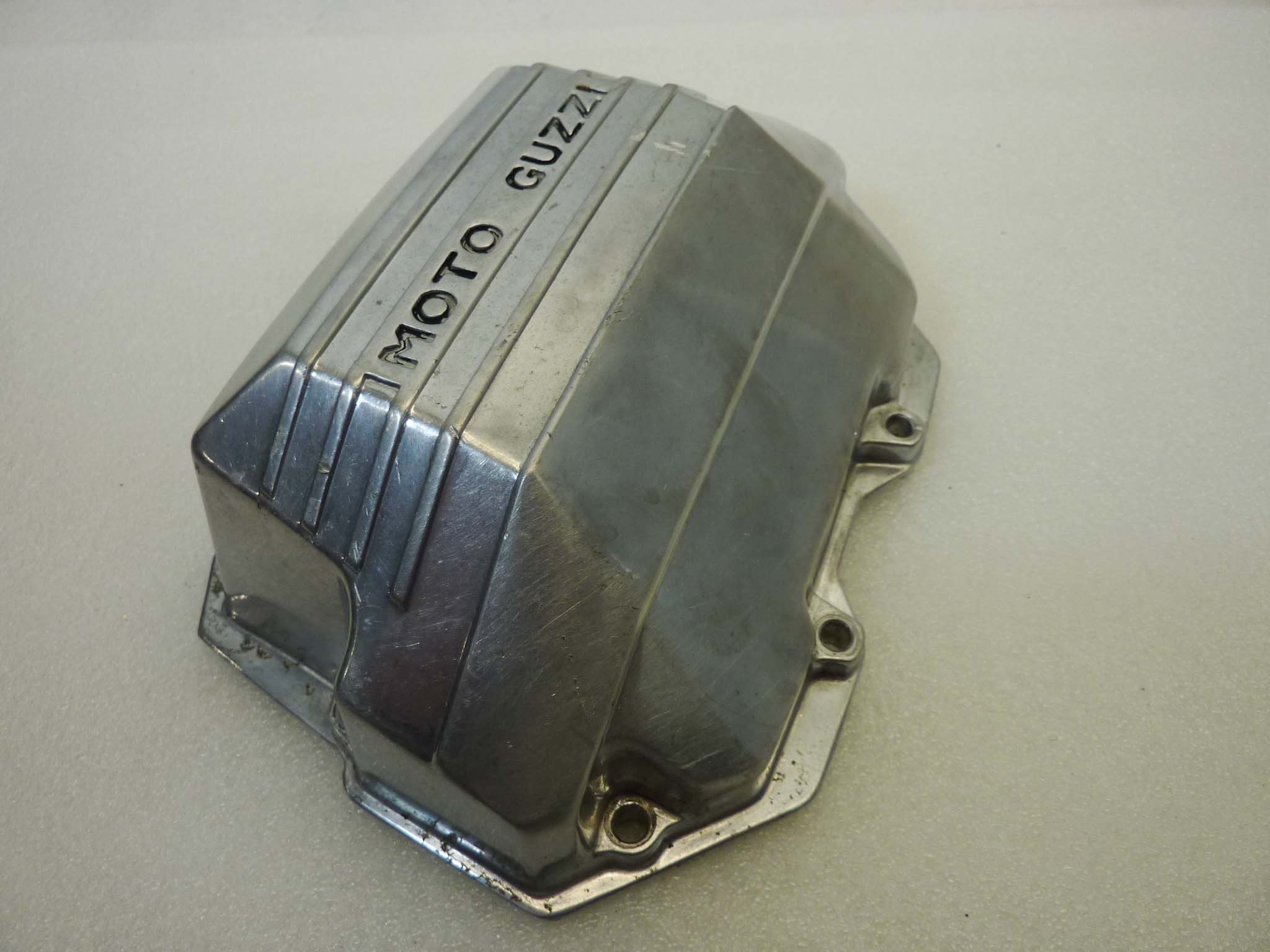 Coperchio punterie sinistro Guzzi California I.E. con foro sonda temperatura motore cod 14023560 coperchio valvole testata - immagine 11