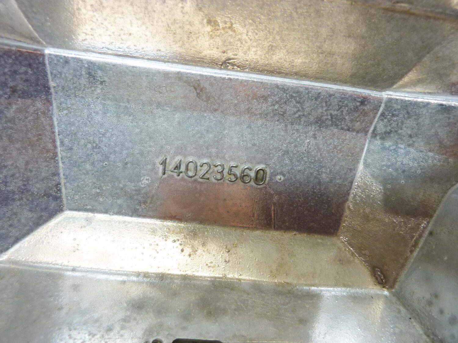 Coperchio punterie sinistro Guzzi California I.E. con foro sonda temperatura motore cod 14023560 coperchio valvole testata - immagine 15