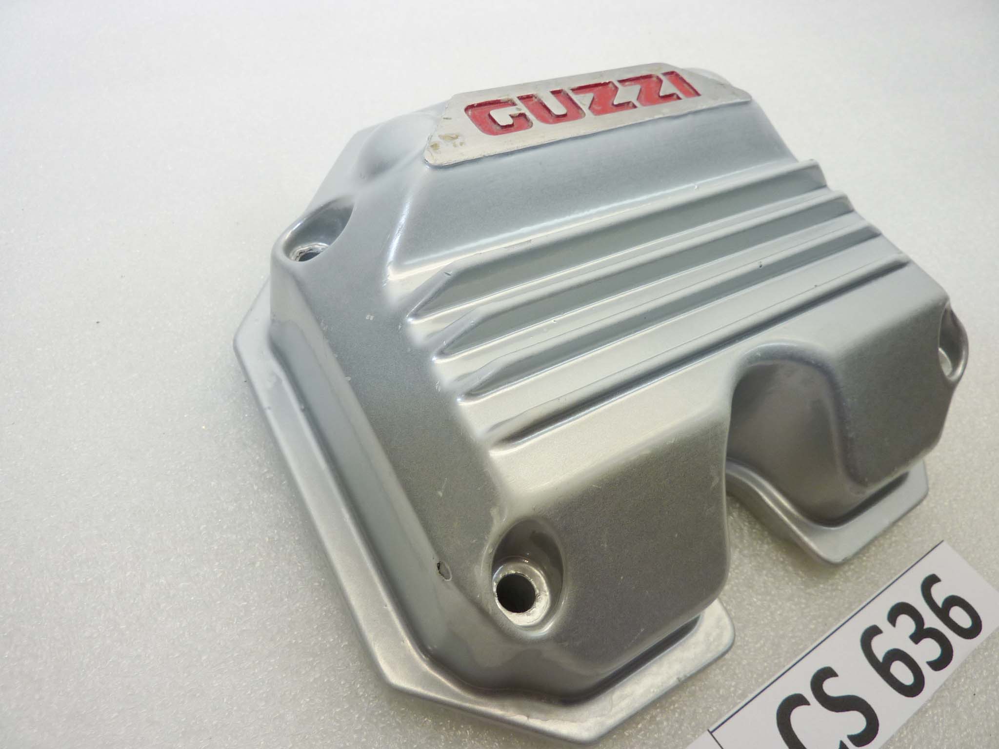 Coperchio punterie Guzzi V35 Imola 2 V65 Lario V75 4V coperchio valvole testata - immagine 2