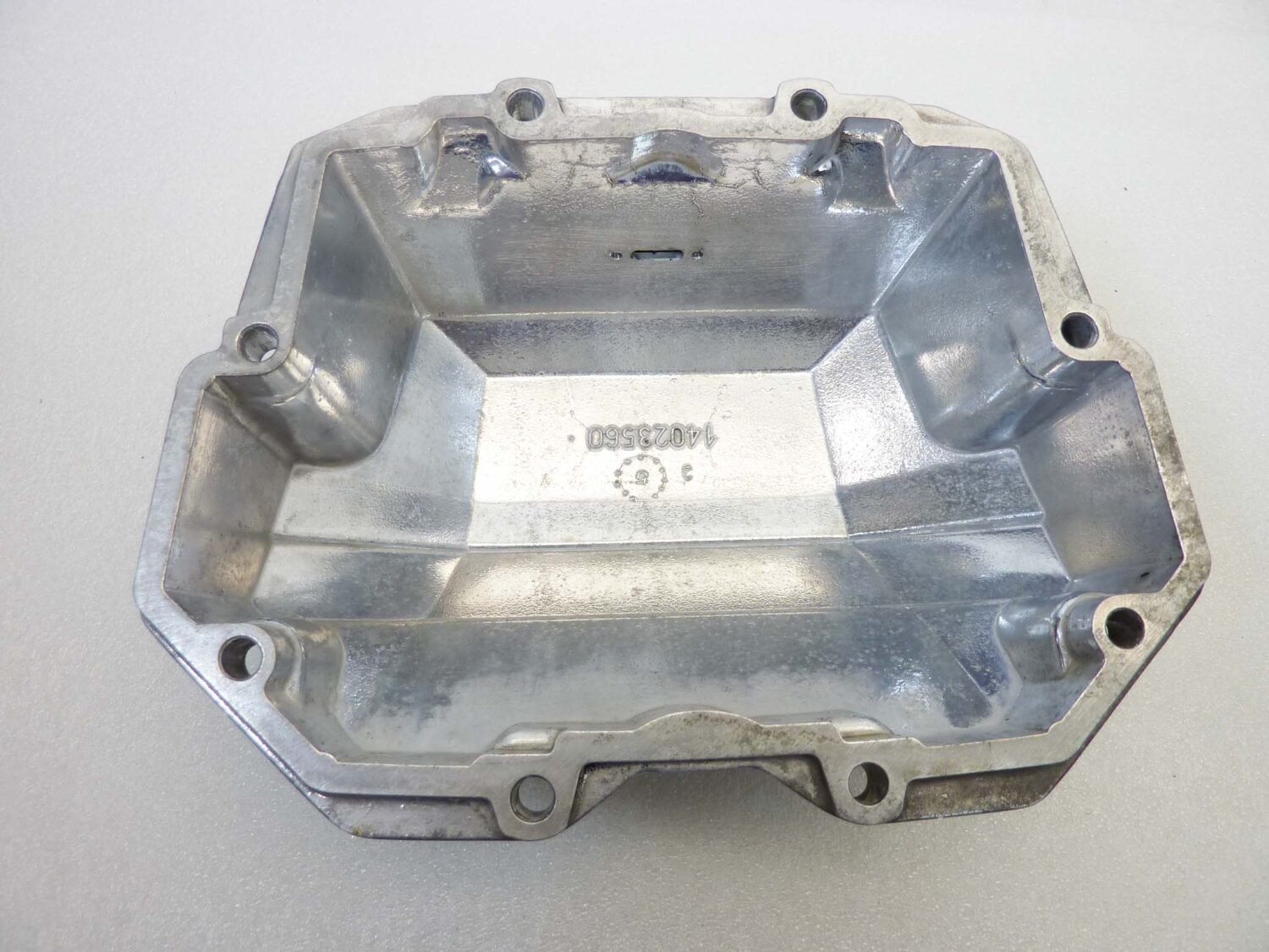 Coperchio punterie sinistro Guzzi California I.E. con foro sonda temperatura motore cod 14023560 coperchio valvole testata - immagine 15