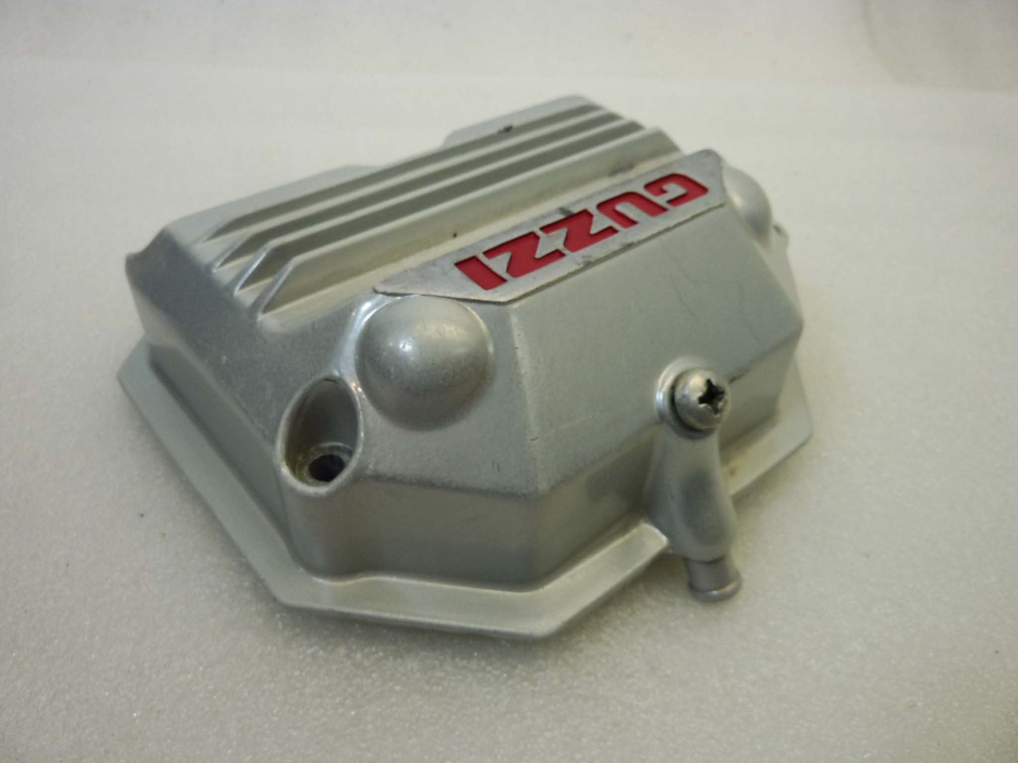 Coperchio punterie Guzzi V35 Imola 2 V65 Lario V75 4V coperchio valvole testata - immagine 6