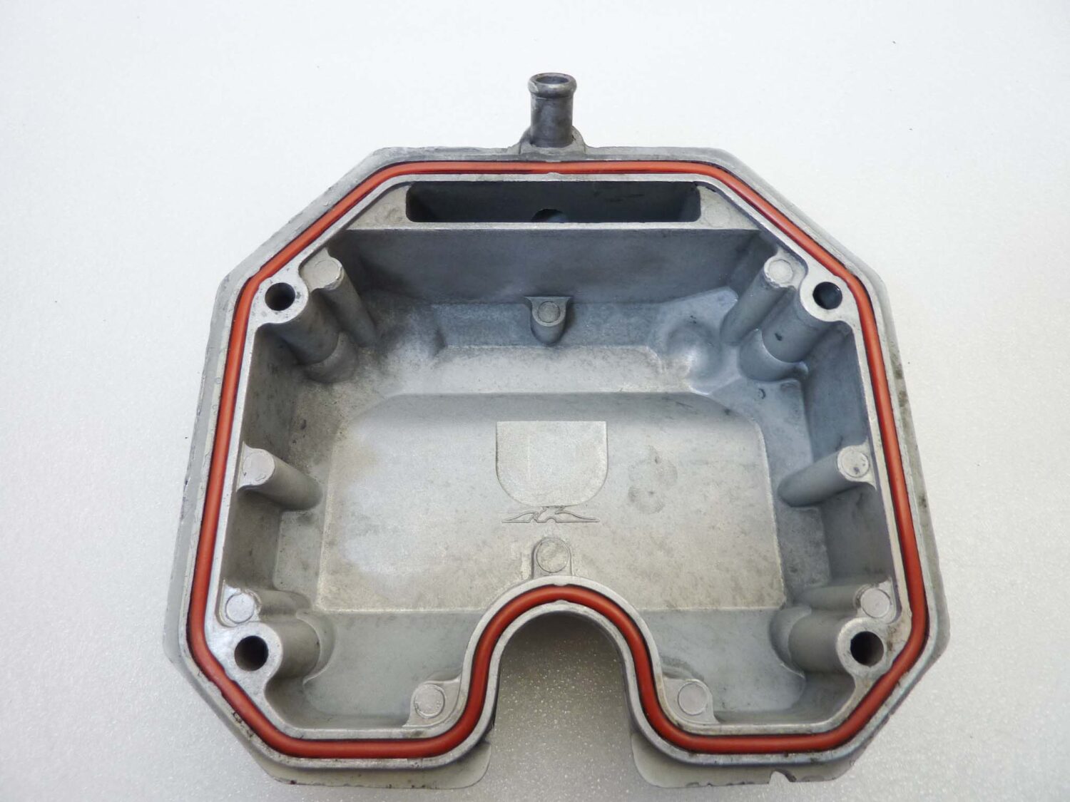 Coperchio punterie Guzzi V35 Imola 2 V65 Lario V75 4V cromato coperchio valvole testata - immagine 9