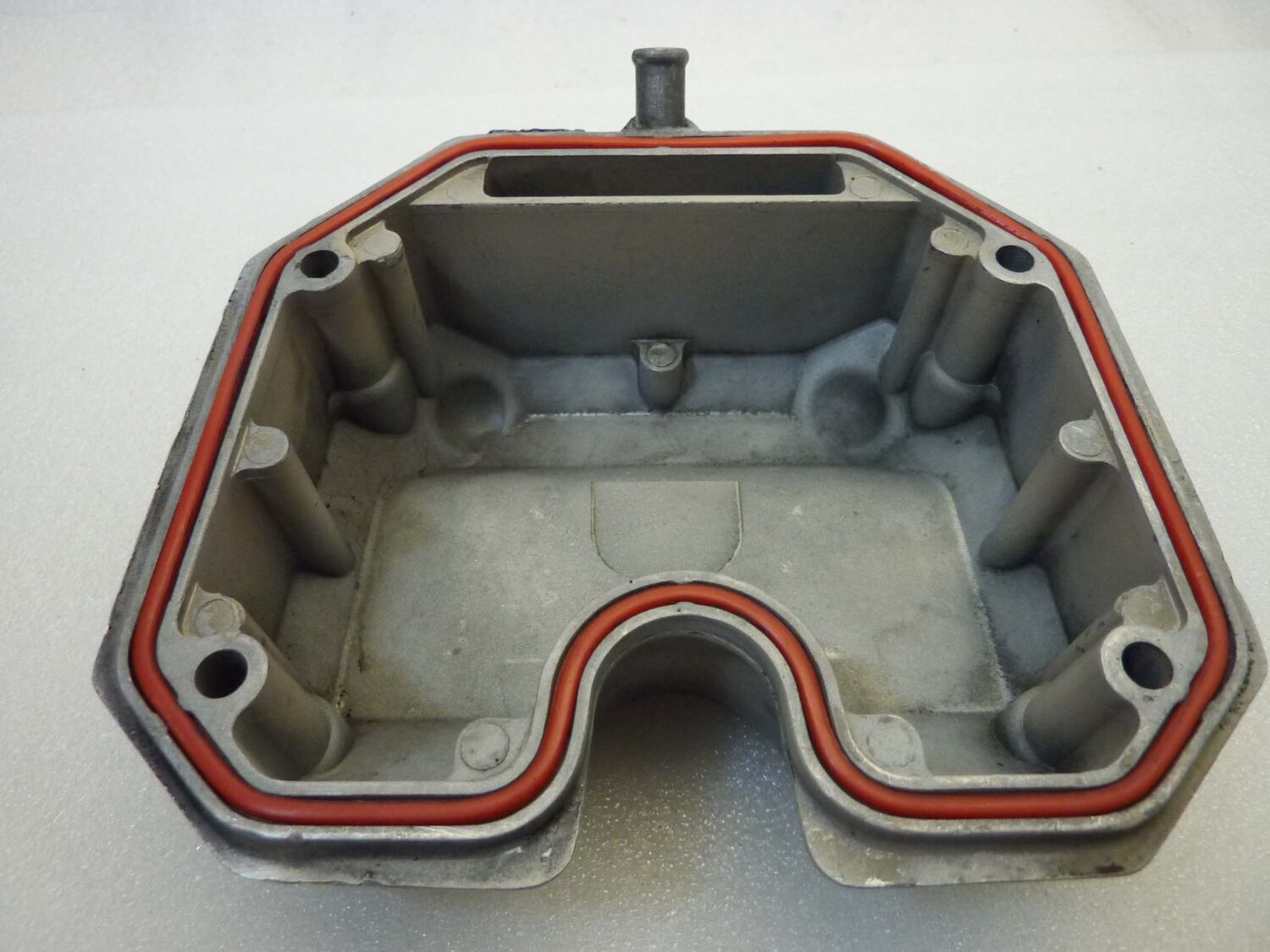 Coperchio punterie Guzzi V35 Imola 2 V65 Lario V75 4V cromato coperchio valvole testata - immagine 11