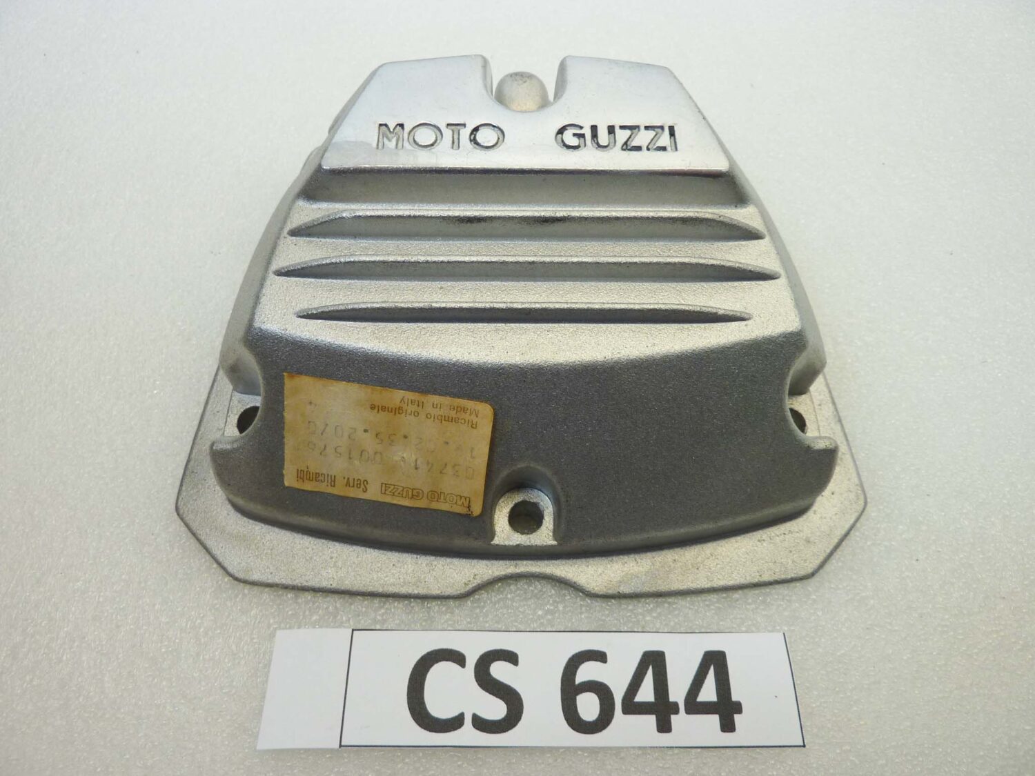 Coperchio punterie Guzzi V35 V50 V65 2V serie piccola coperchio valvole testata 19023600 NUOVO fondo di magazzino