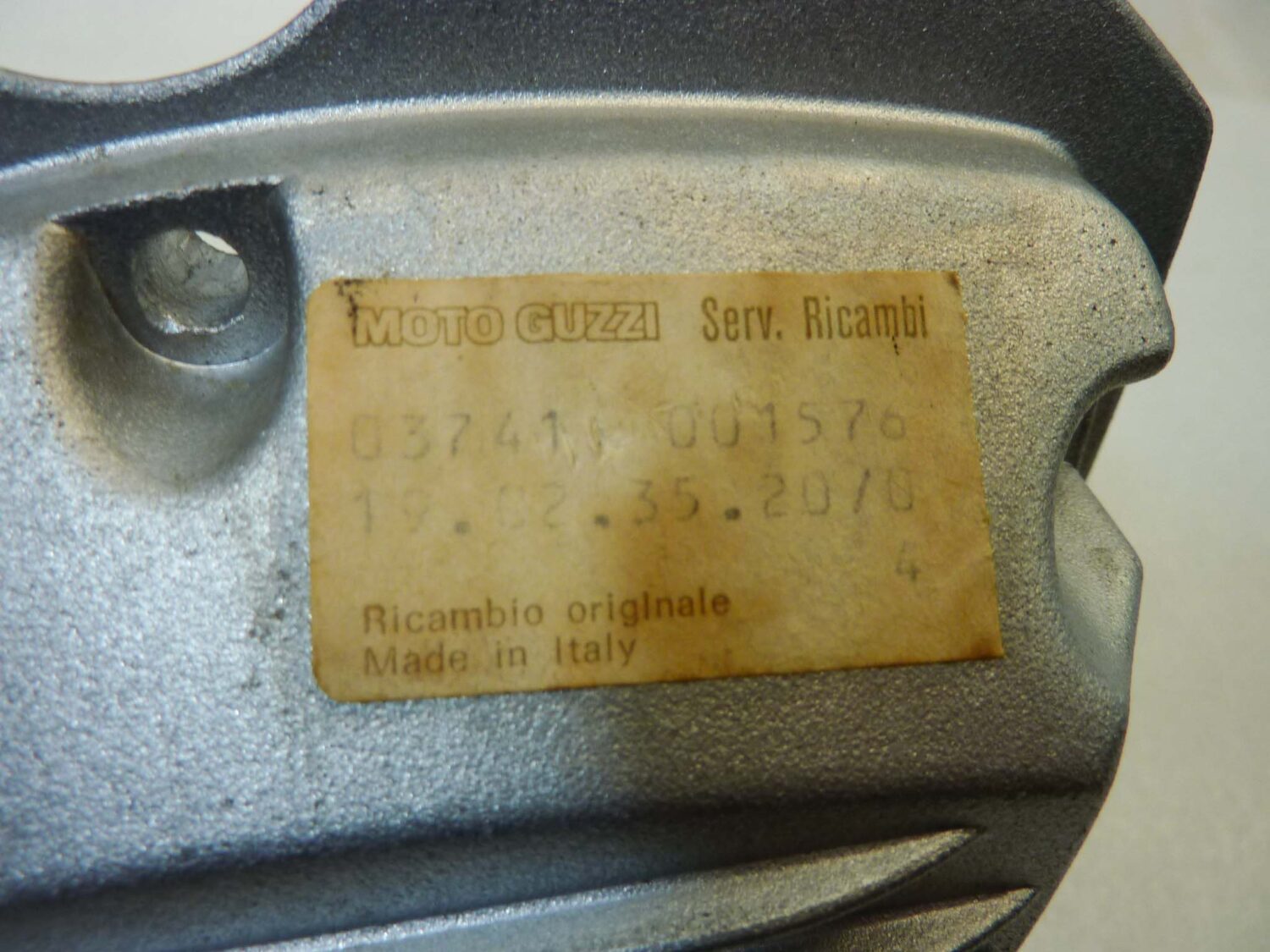 Coperchio punterie Guzzi V35 V50 V65 2V serie piccola coperchio valvole testata 19023600 NUOVO fondo di magazzino - immagine 8