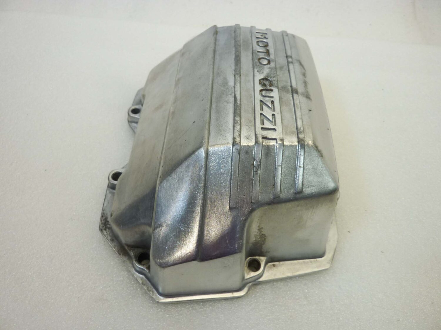 Coperchio punterie Guzzi serie grossa California T5 T4 SP1000 2 3 testa quadra alluminio cod 14023560 coperchio valvole testata - immagine 4