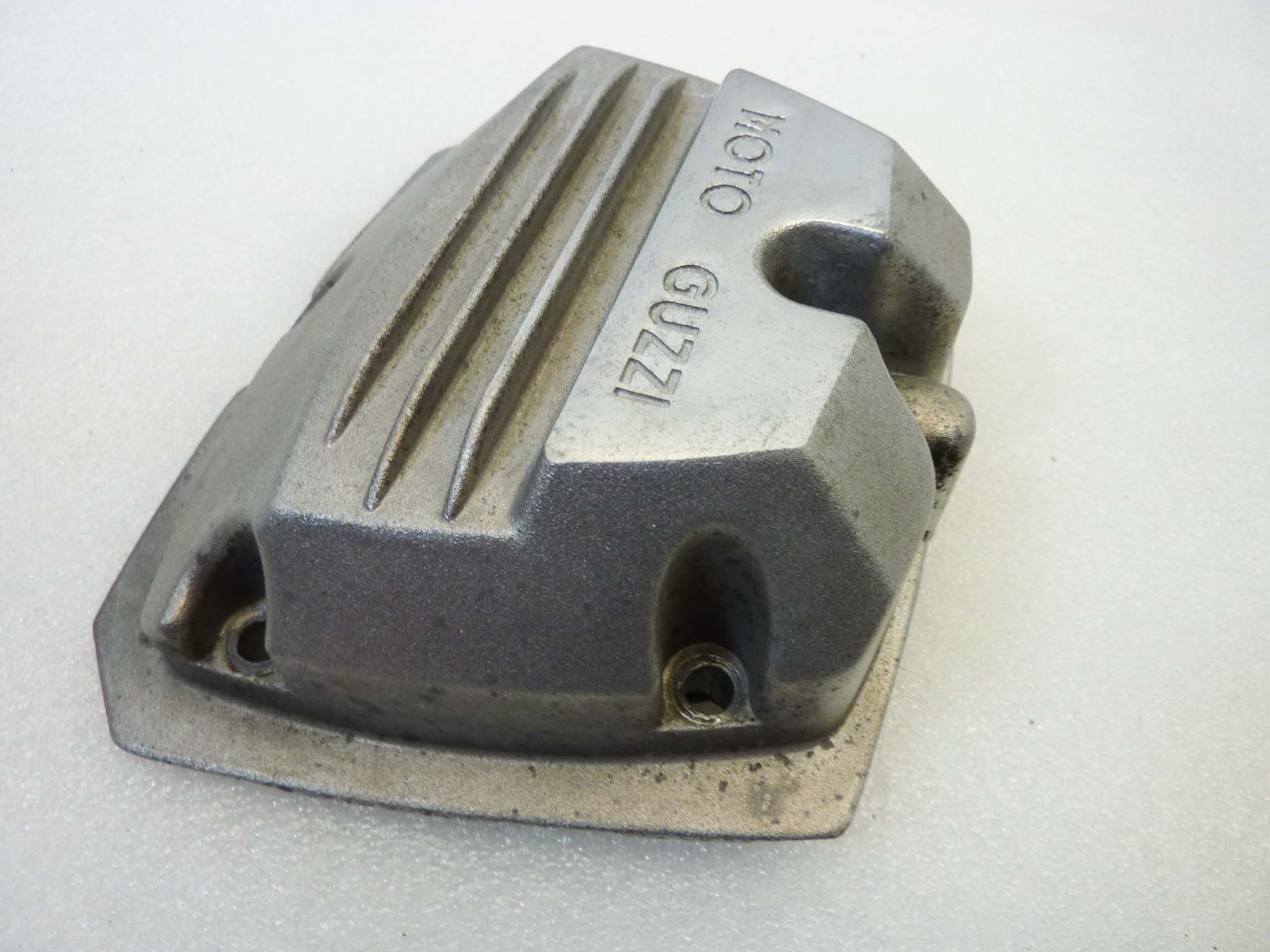 Coppia coperchi punterie Guzzi V35 V50 V65 2V serie piccola coperchio valvole testata 19023600 - immagine 5