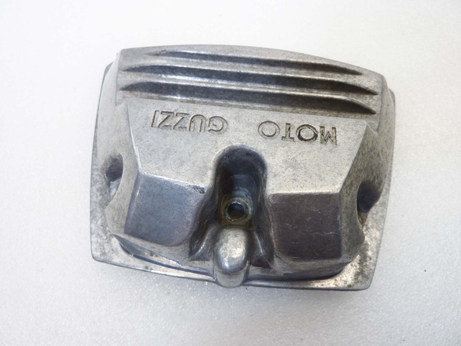 Coperchio punterie Guzzi V35 V50 V65 2V serie piccola coperchio valvole testata 19023600 - immagine 6