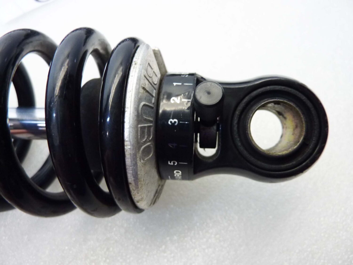 Ammortizzatori posteriori Bitubo Guzzi interasse 33,5 cm diam boccole 14 mm diam molla 65 mm - immagine 13