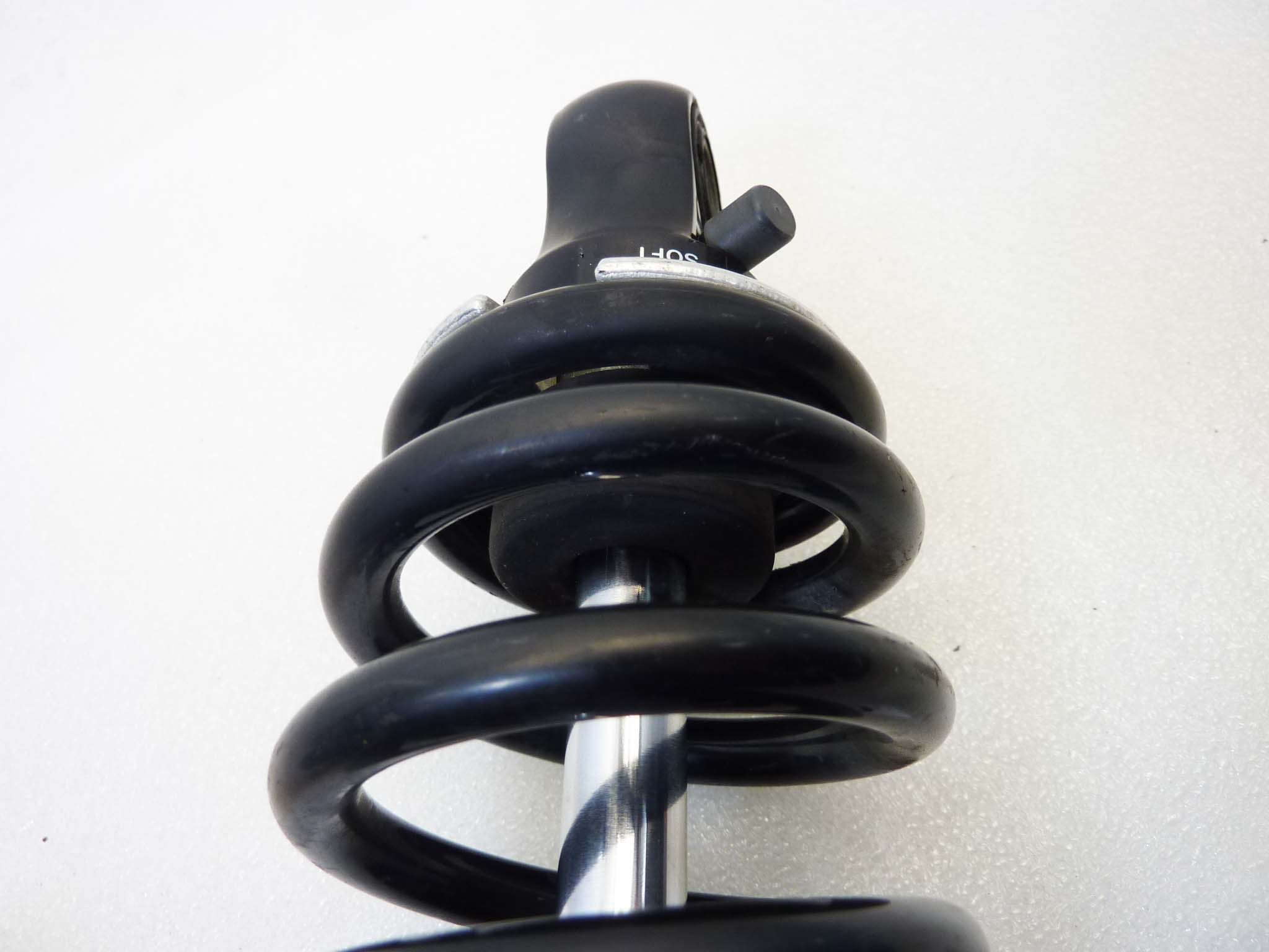 Ammortizzatori posteriori Bitubo Guzzi interasse 33,5 cm diam boccole 14 mm diam molla 65 mm - immagine 15