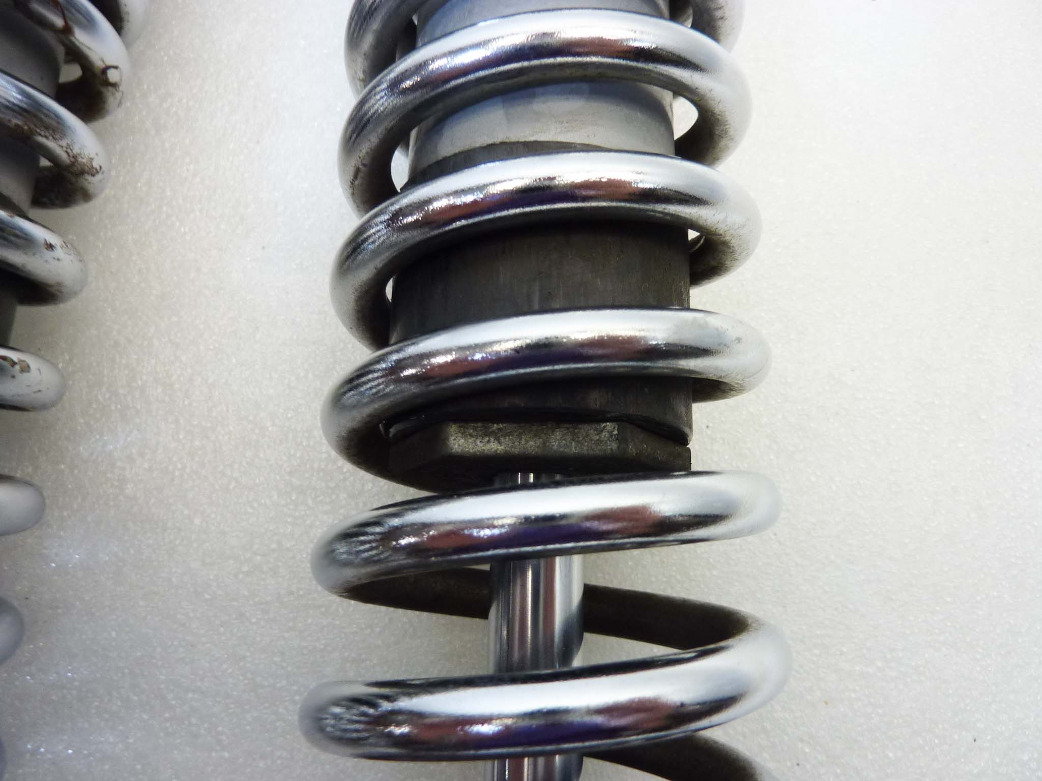 Ammortizzatori posteriori Paioli cromati interasse 33,5 cm diam molla 60 mm - immagine 12