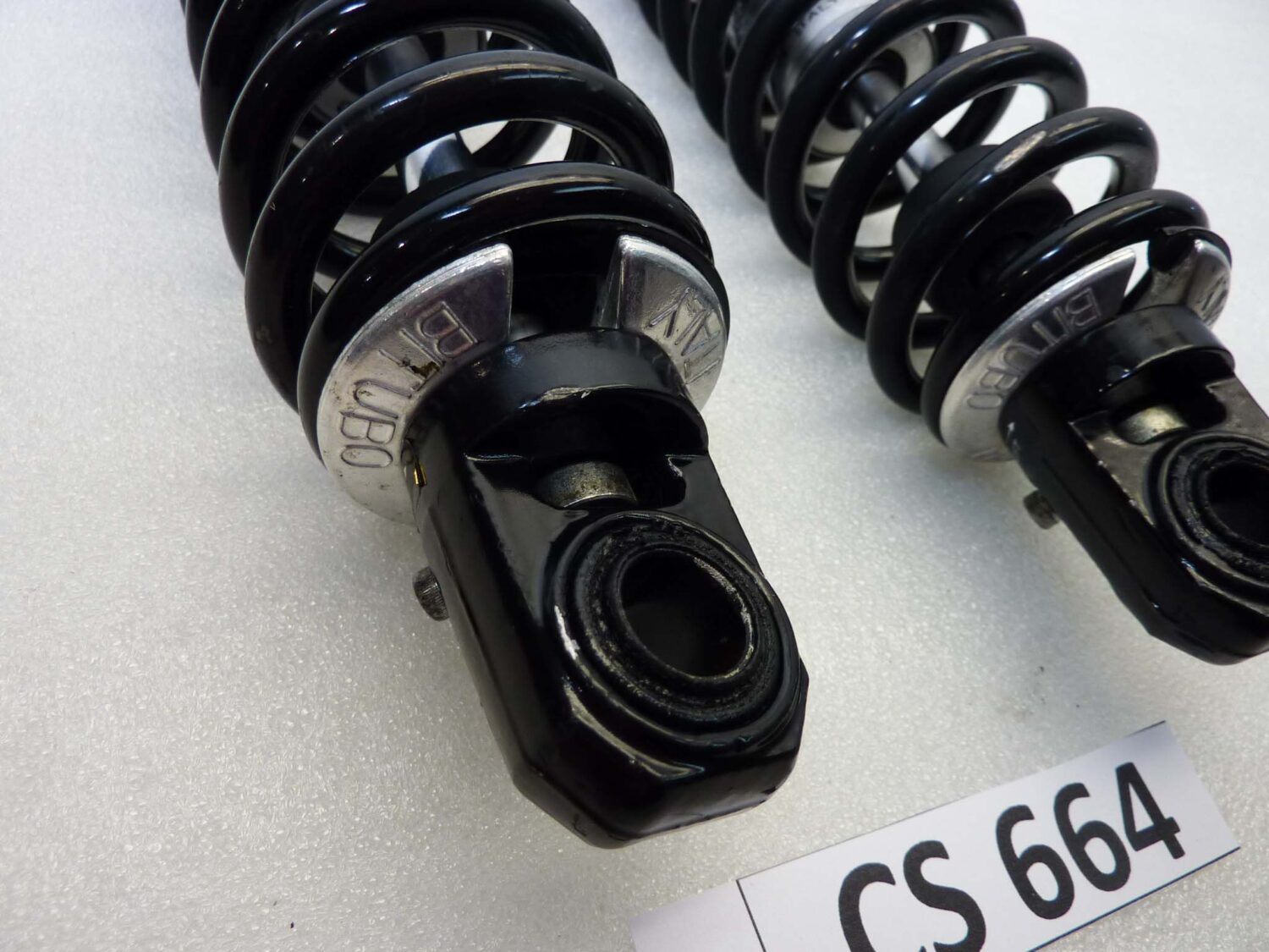 Ammortizzatori posteriori Bitubo Guzzi interasse 33,5 cm diam boccole 14 mm diam molla 65 mm - immagine 2