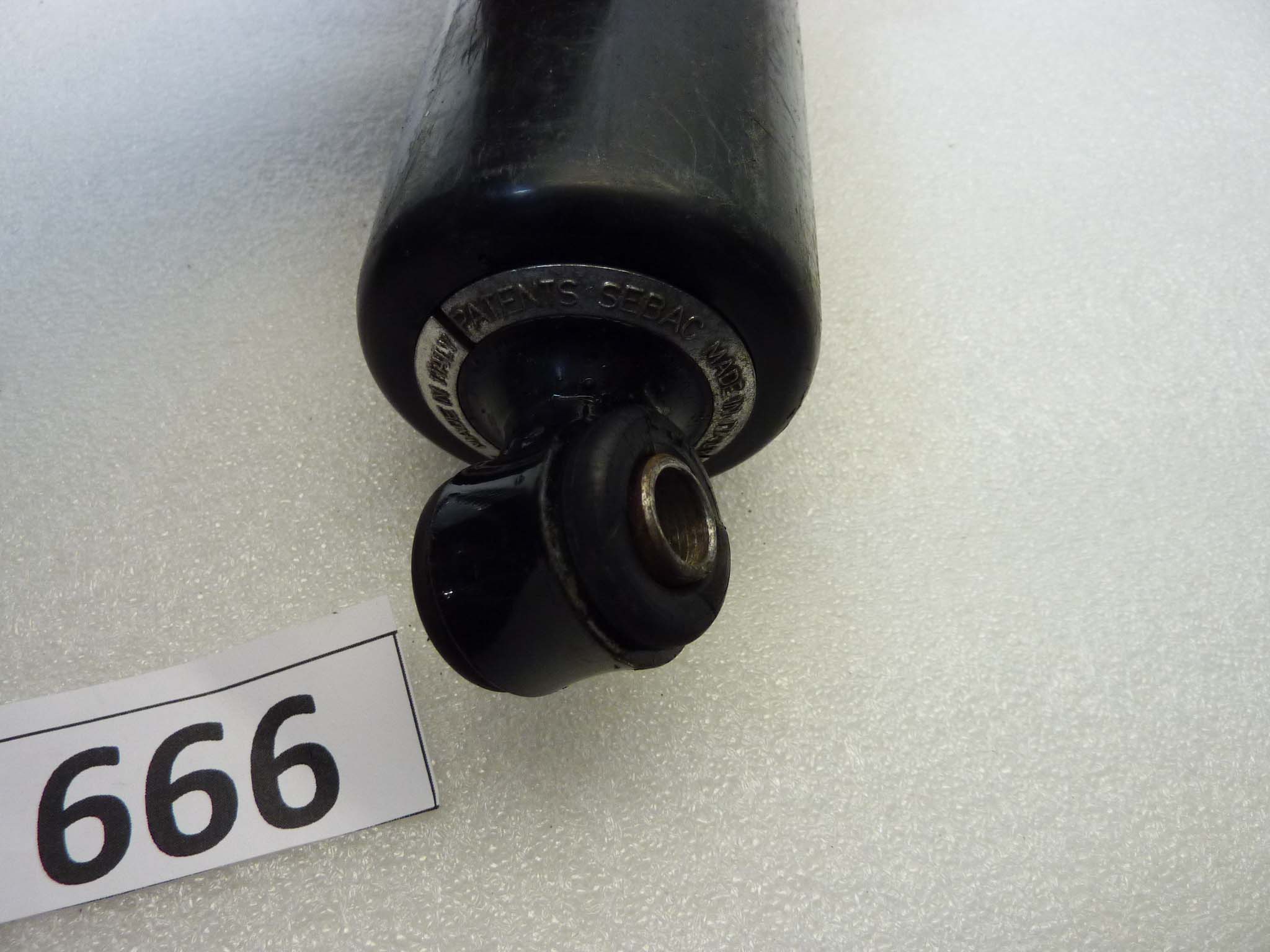 Ammortizzatori posteriori Guzzi 250 TS Sebac regolabili interasse fori 30 cm diam boccole 10 mm diam cappuccio 57 mm diam molla 50 come da foto - immagine 12