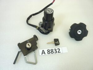 Kit serrature chiave Yamaha XJ 600 51J 1984-1991 tappo benzina blocchetto accensione sgancio apertura sella una chiave