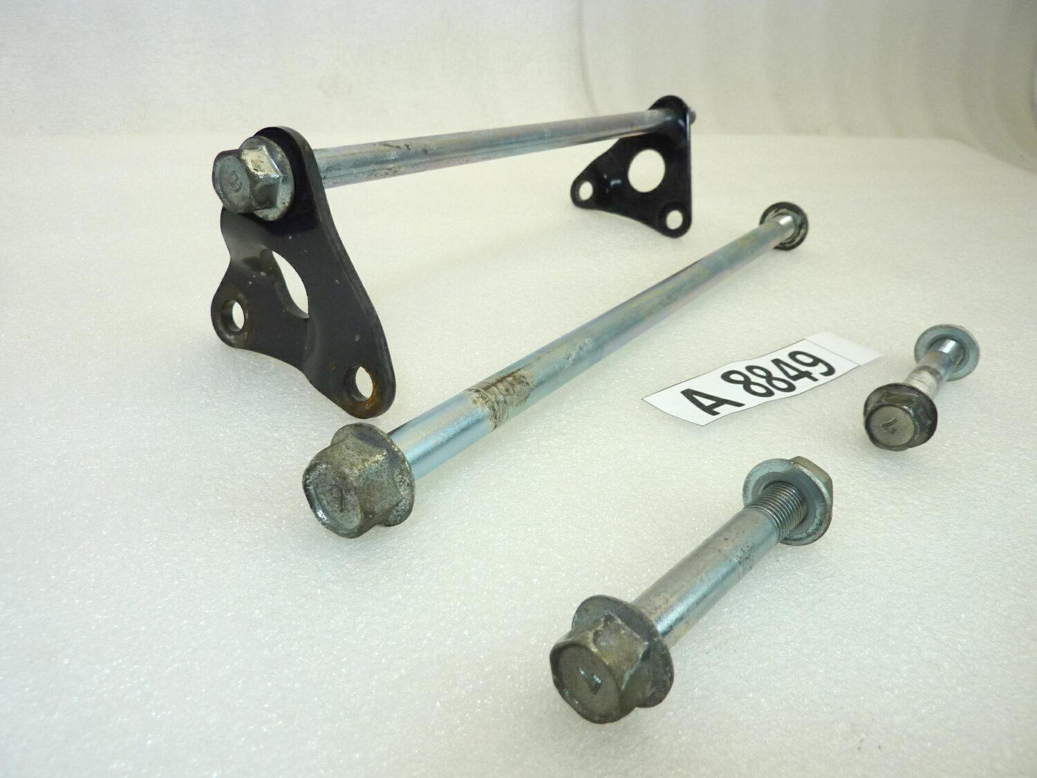 Perni motore Yamaha XJ 600 51J 1984-1991 come da foto - immagine 2