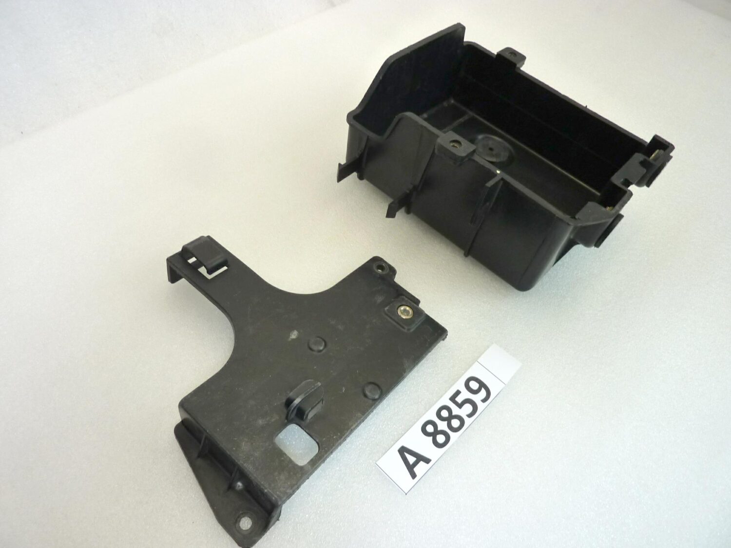 Scatola batteria Yamaha XJ 600 51J 1984-1991 staffa porta batteria - immagine 3