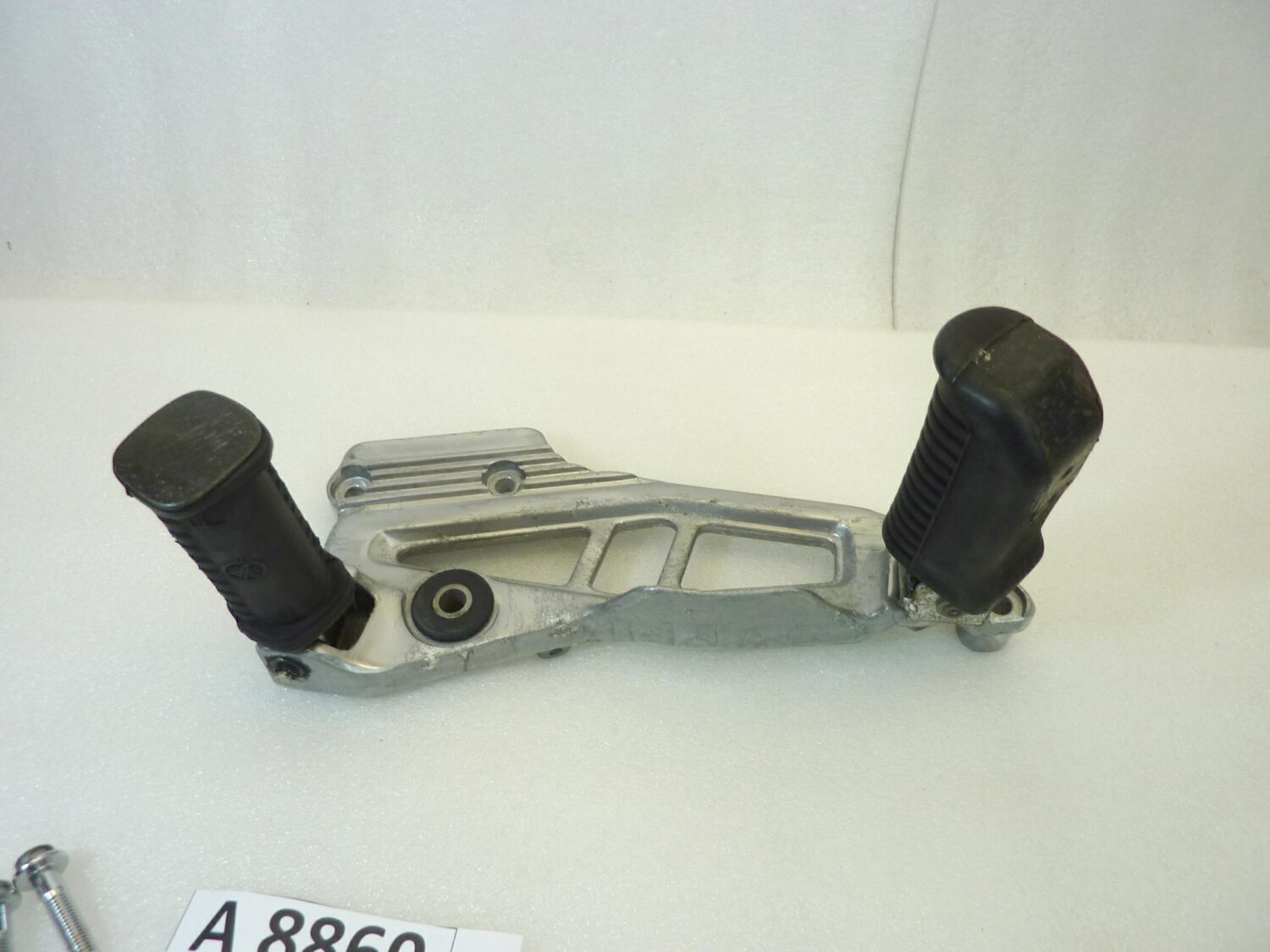 Staffa pedane poggiapiedi destra Yamaha XJ 600 51J 1984-1991 35J01 - immagine 12