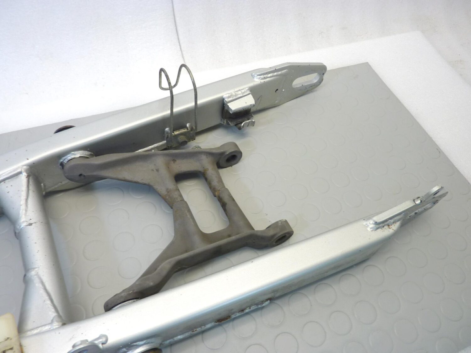 Forcellone posteriore Yamaha XJ 600 51J 1984-1991 - immagine 5
