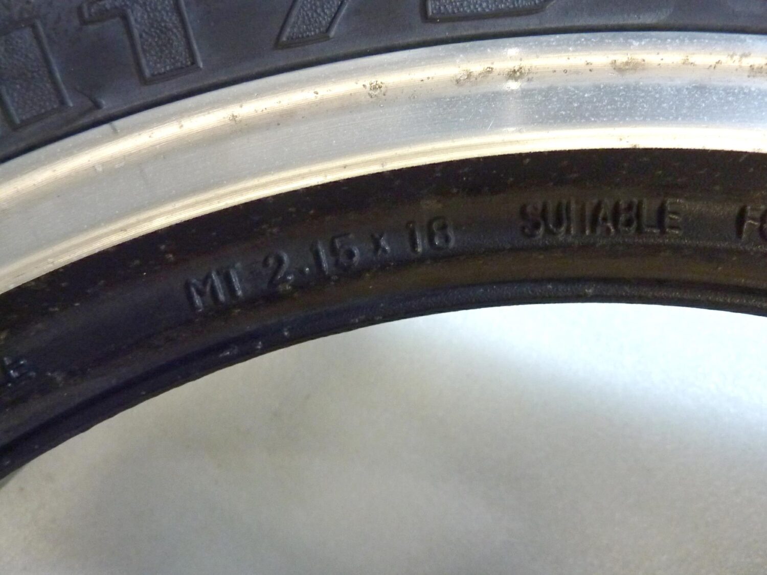 Ruota anteriore Yamaha XJ 600 51J 1984-1991 cerchio ruota anteriore con dischi freno spessore 5,30 mm - immagine 16
