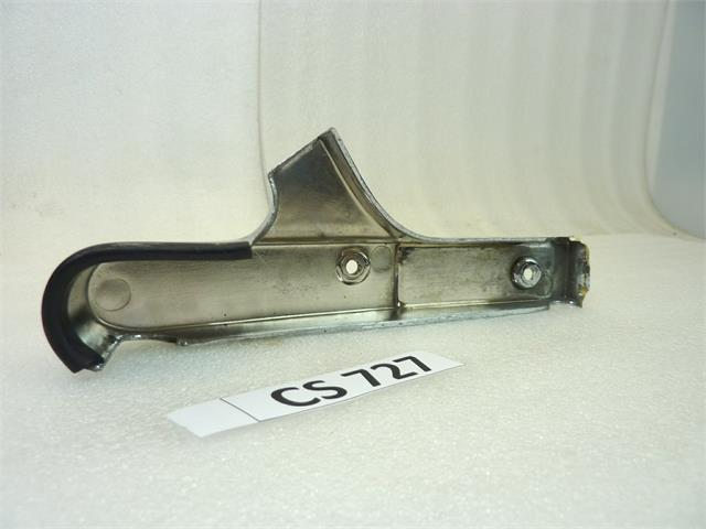 Protezione portapacchi sinistro Guzzi California 1100 Jackal cod 30466910 - immagine 6