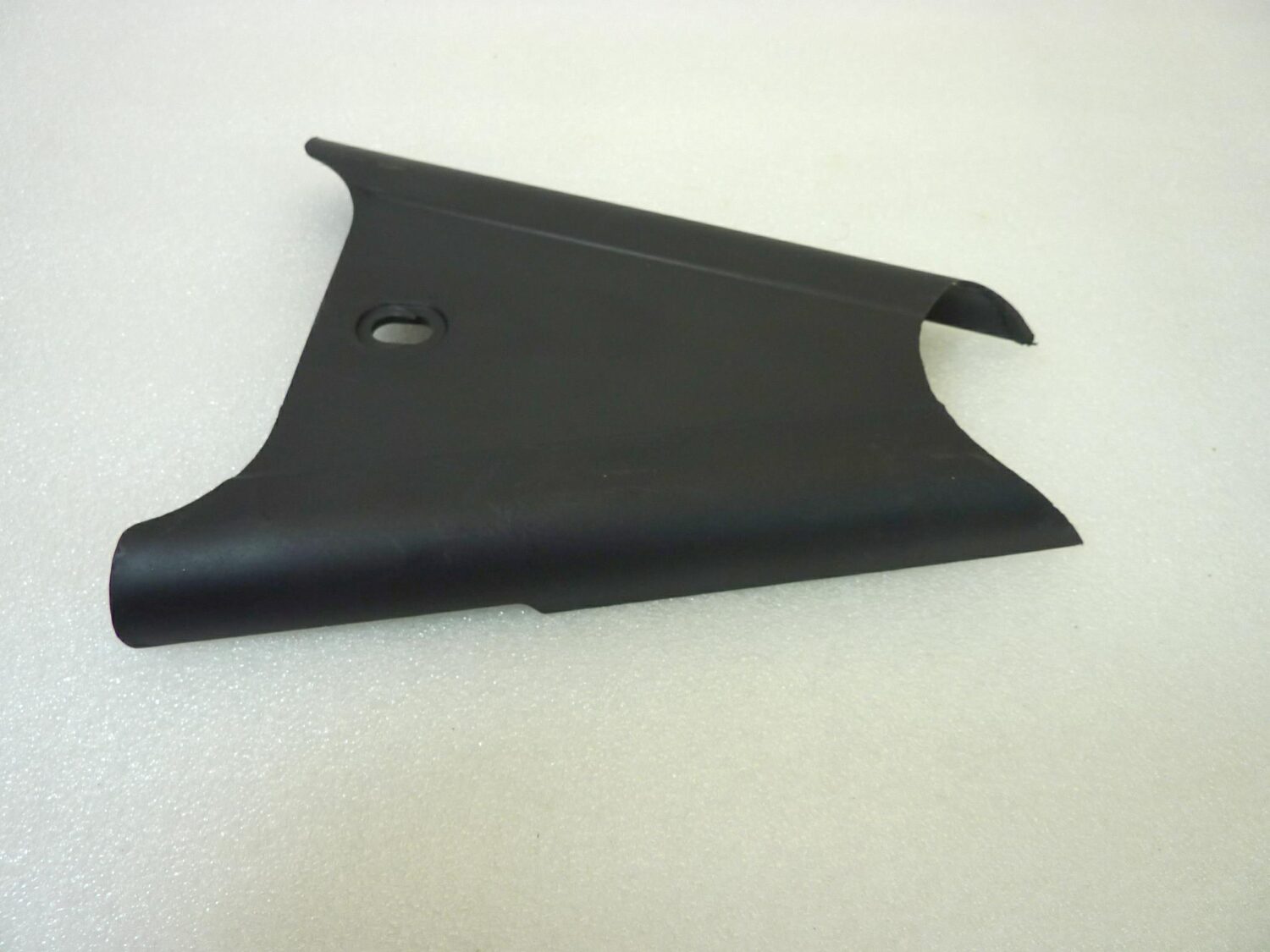 Coperchio anteriore Guzzi Nevada 750 2009 - 2010 protezione telaio cod 32575960 - immagine 3