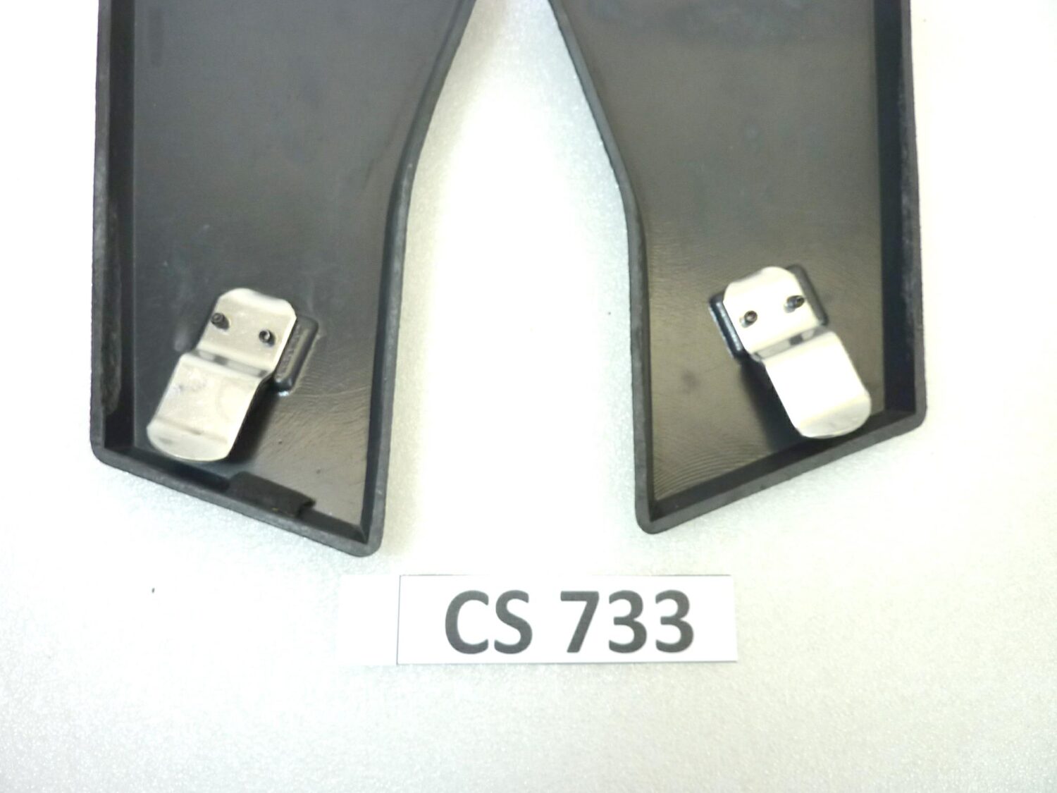 Coppia sportellini carena Driver per Guzzi California 2 II con chiave sportelli anteriore - immagine 9
