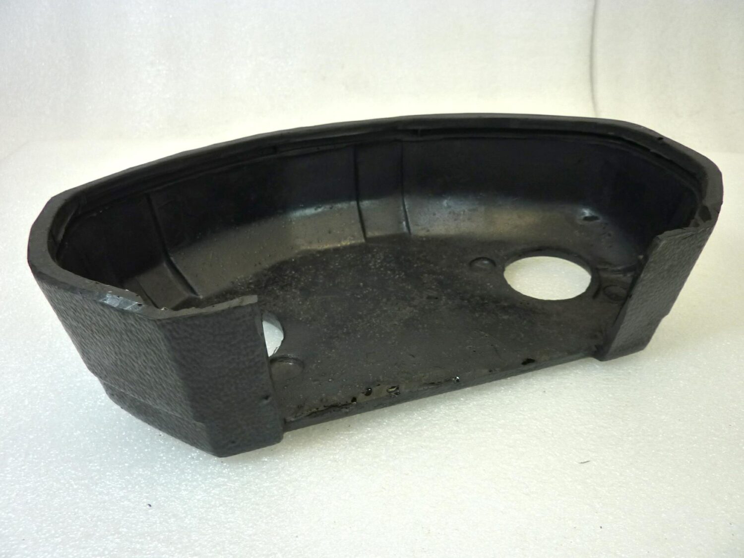 Coperchio inferiore cruscotto Guzzi California 2 II 1982 strumentazione GU23765290 NUOVO fondo di magazzino - immagine 4