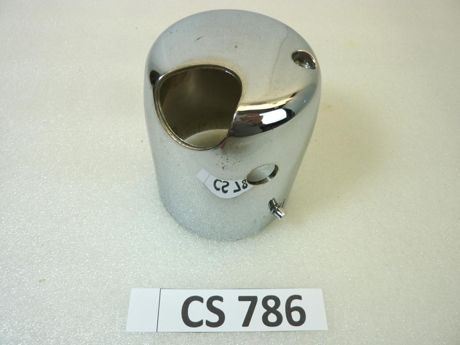 Supporto contachilometri Guzzi GT 1987 - 1989 Nevada 350 750 Club Strada 750 - V35 V65 Florida 1986 - 1990 cod GU23761910 NUOVO fondo di magazzino