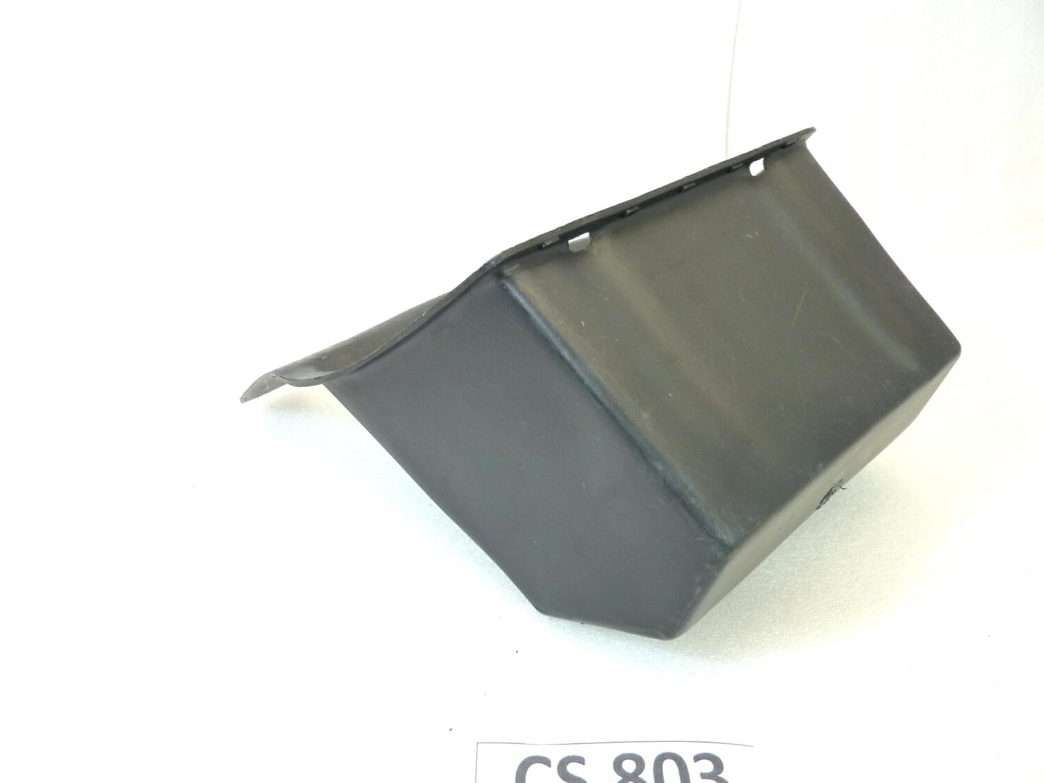 Cassetto portaoggetti Guzzi 850 T5 sotto sella GU28479600 vano porta utensili - immagine 4
