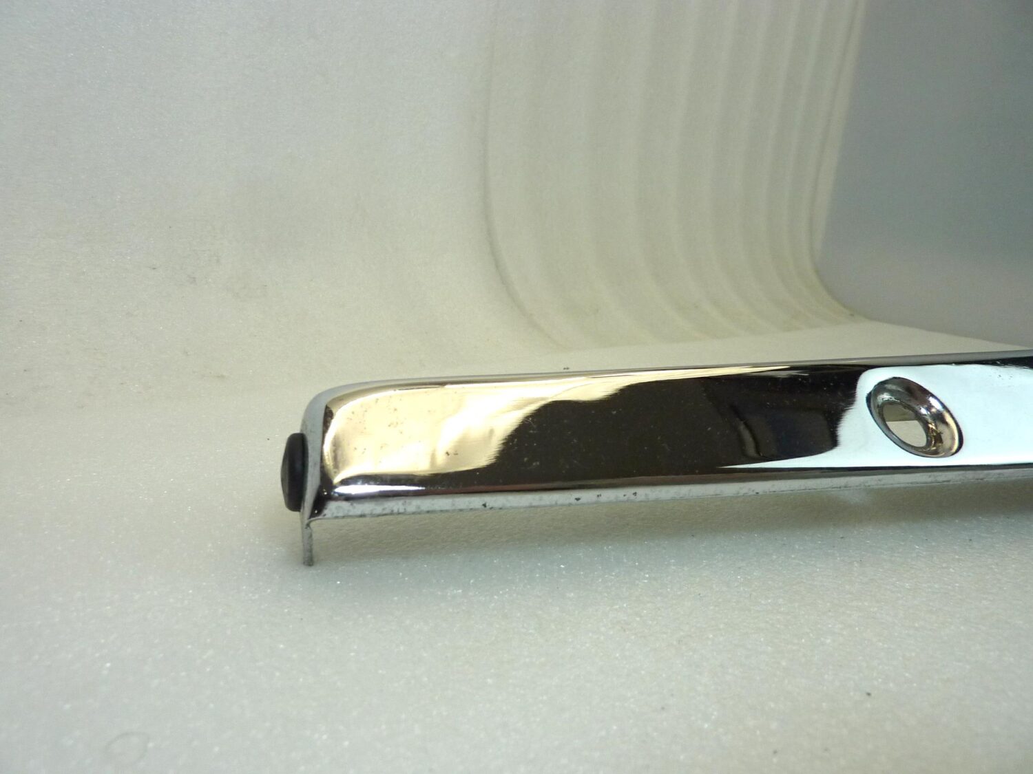 Cover posteriore cromata destra Guzzi Nevada 750 Classic 2004 - 2015 cod 32457860 - immagine 3