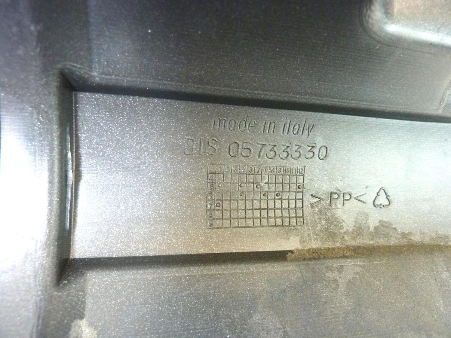 Coperchio motorino avviamento Breva 850 1100 1200 Griso Norge Bellagio 1200 Sport cod 0573330 - immagine 10