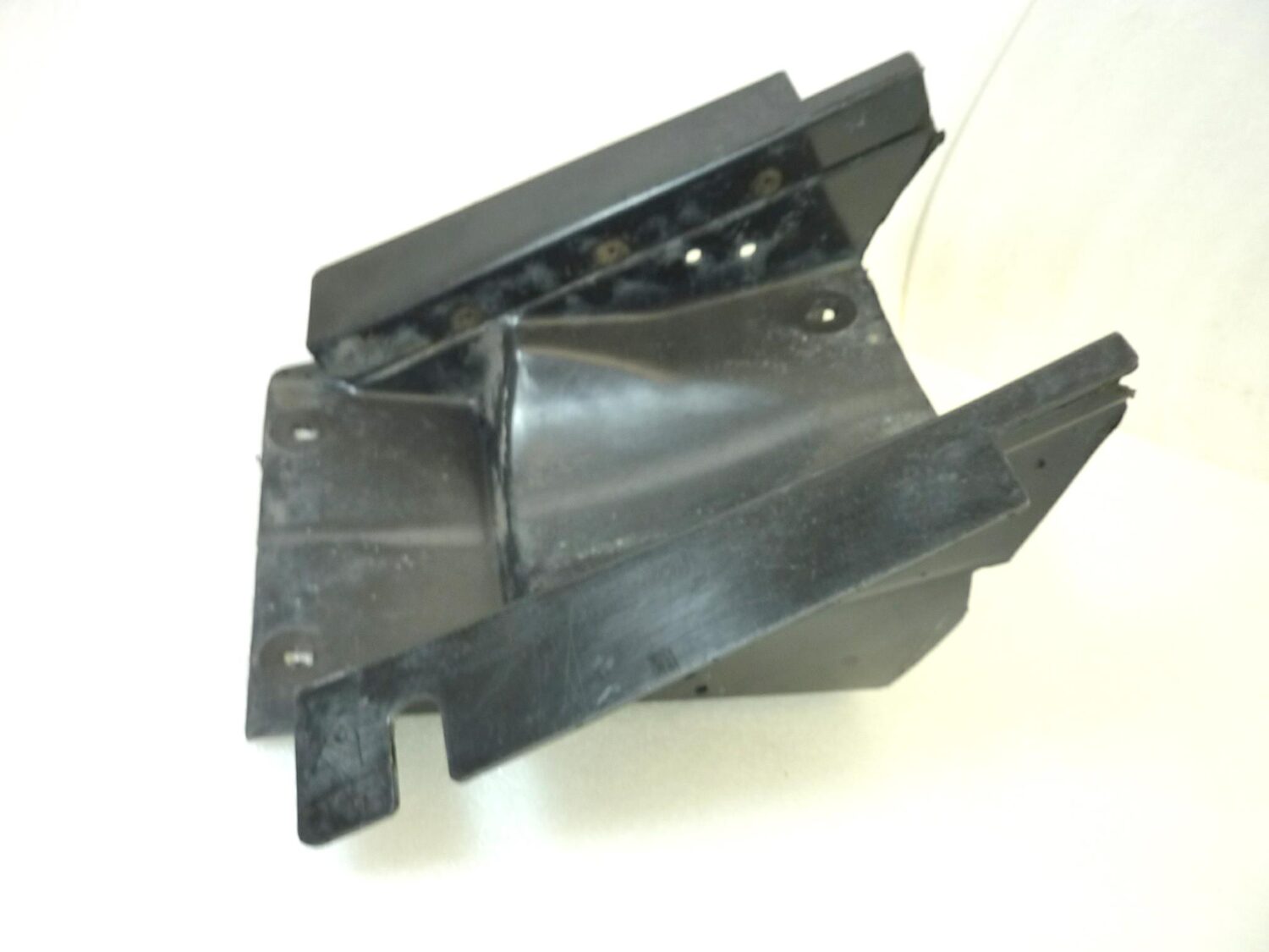 Sottocoda vano portaoggetti Guzzi V75 PA 1992 - 1996 probabile compatibilità V35 GU20438720 GU23438690 - immagine 7