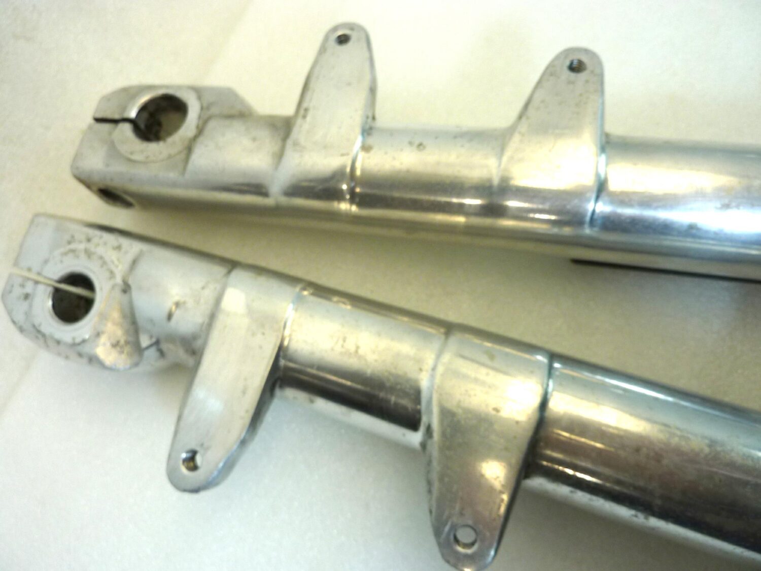 Foderi forcella Guzzi Nevada 350 750 fino a 2001 cod 31490265 interasse fori pinza 93 mm diam 34 mm gambali - immagine 23