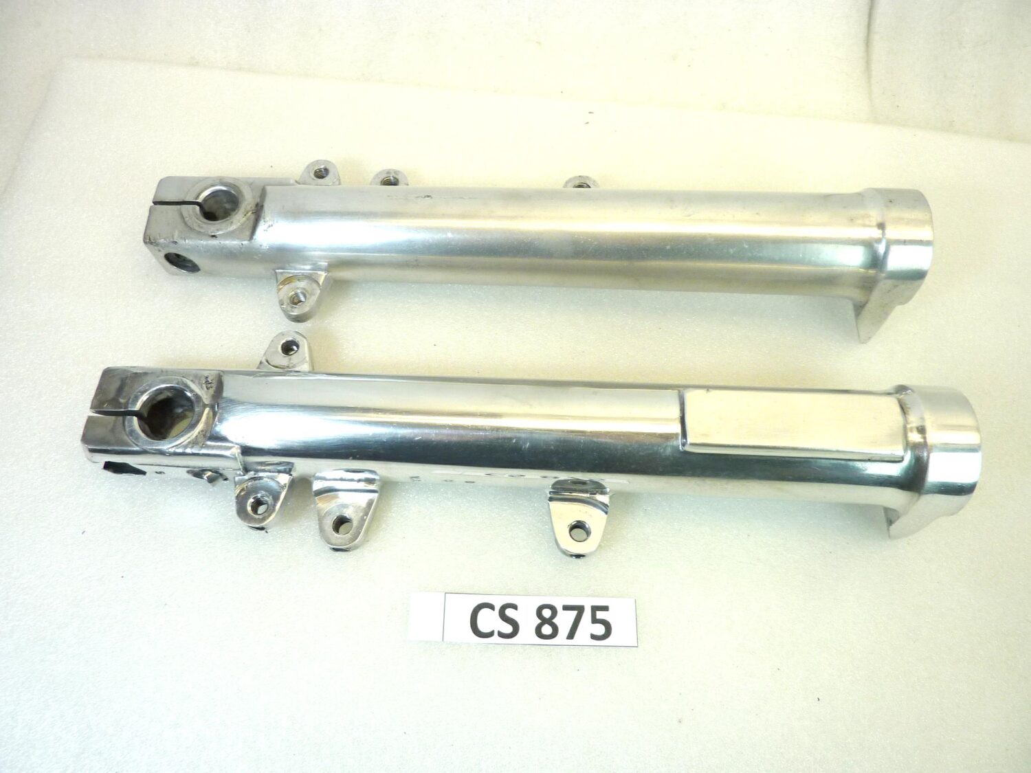 Foderi forcella Guzzi California 3 III carenato cod GU29522550 GU29522650 interasse fori pinza 107 mm diam 40 mm gambali